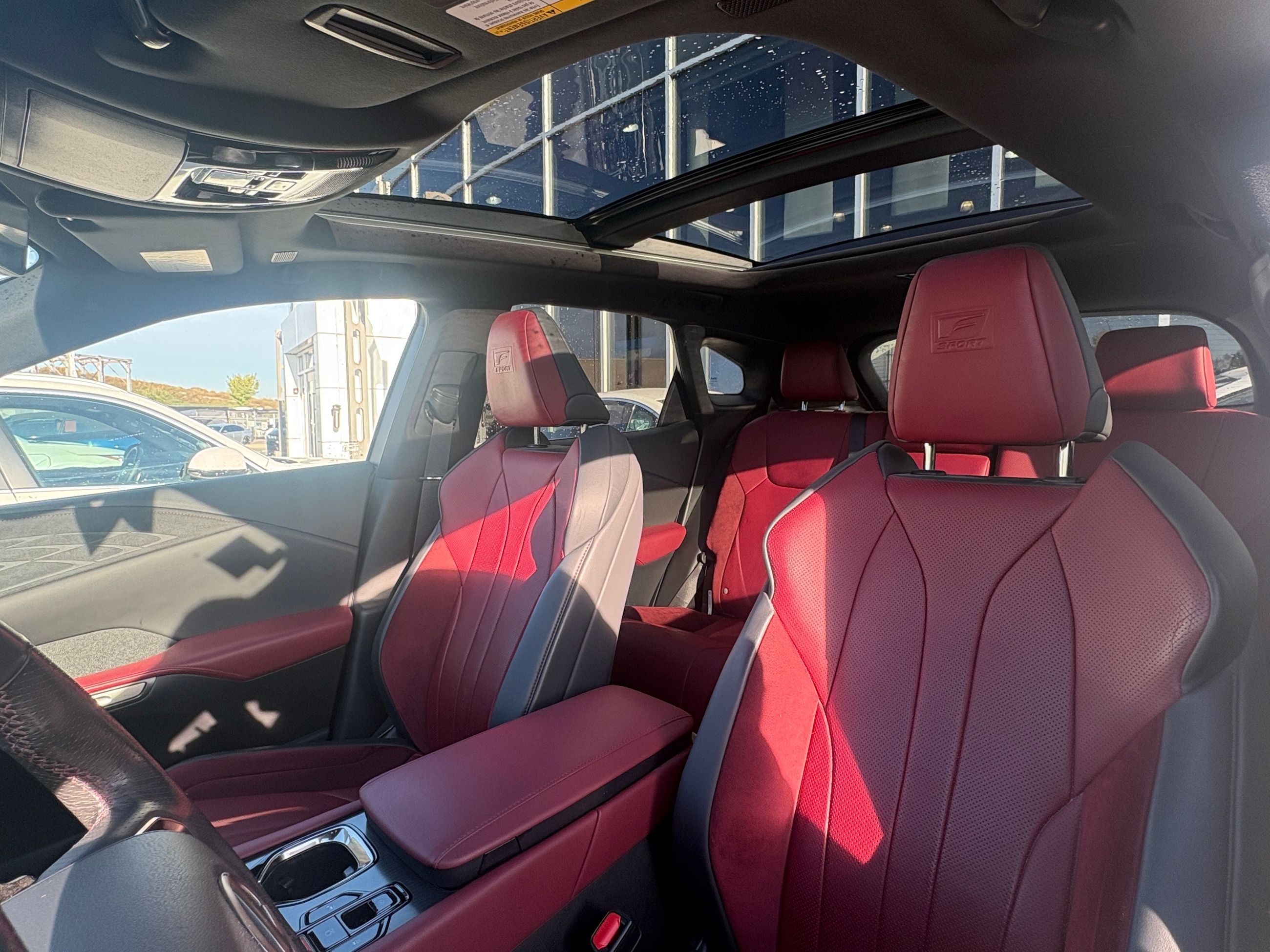 2023 Lexus RXh