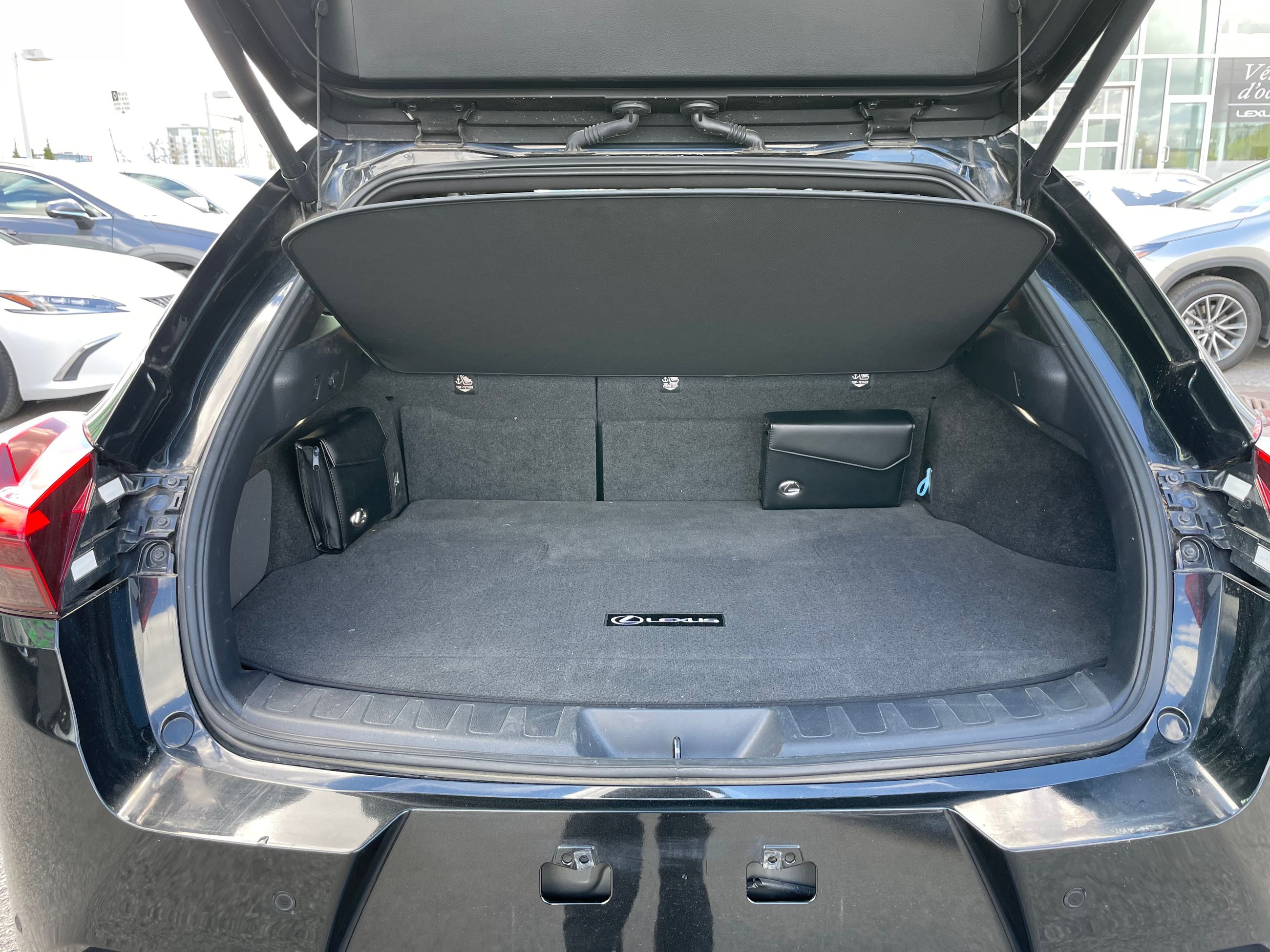 2023 Lexus UX 250h in Laval, Quebec