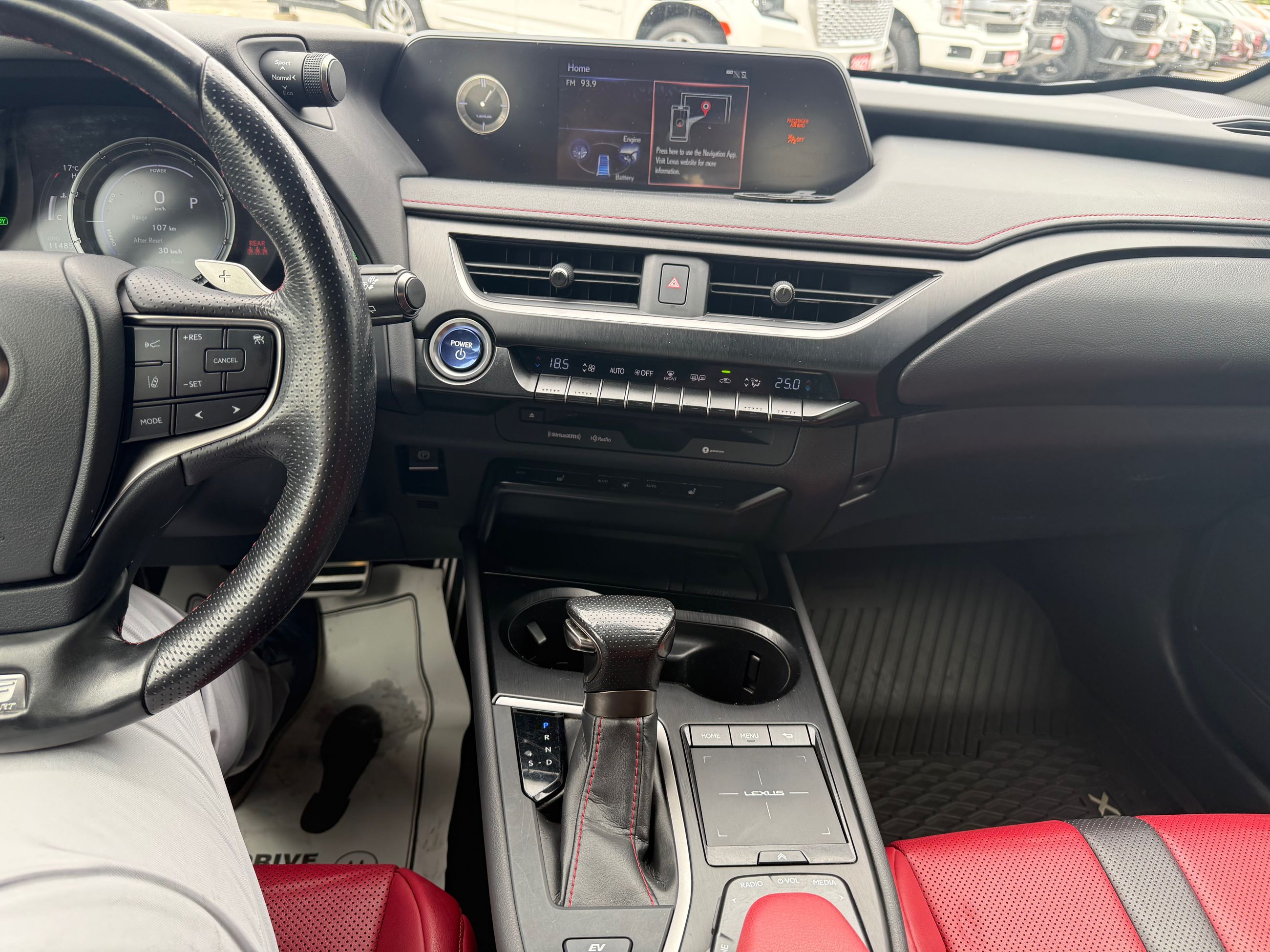 2019 Lexus UX in Mississauga, Ontario