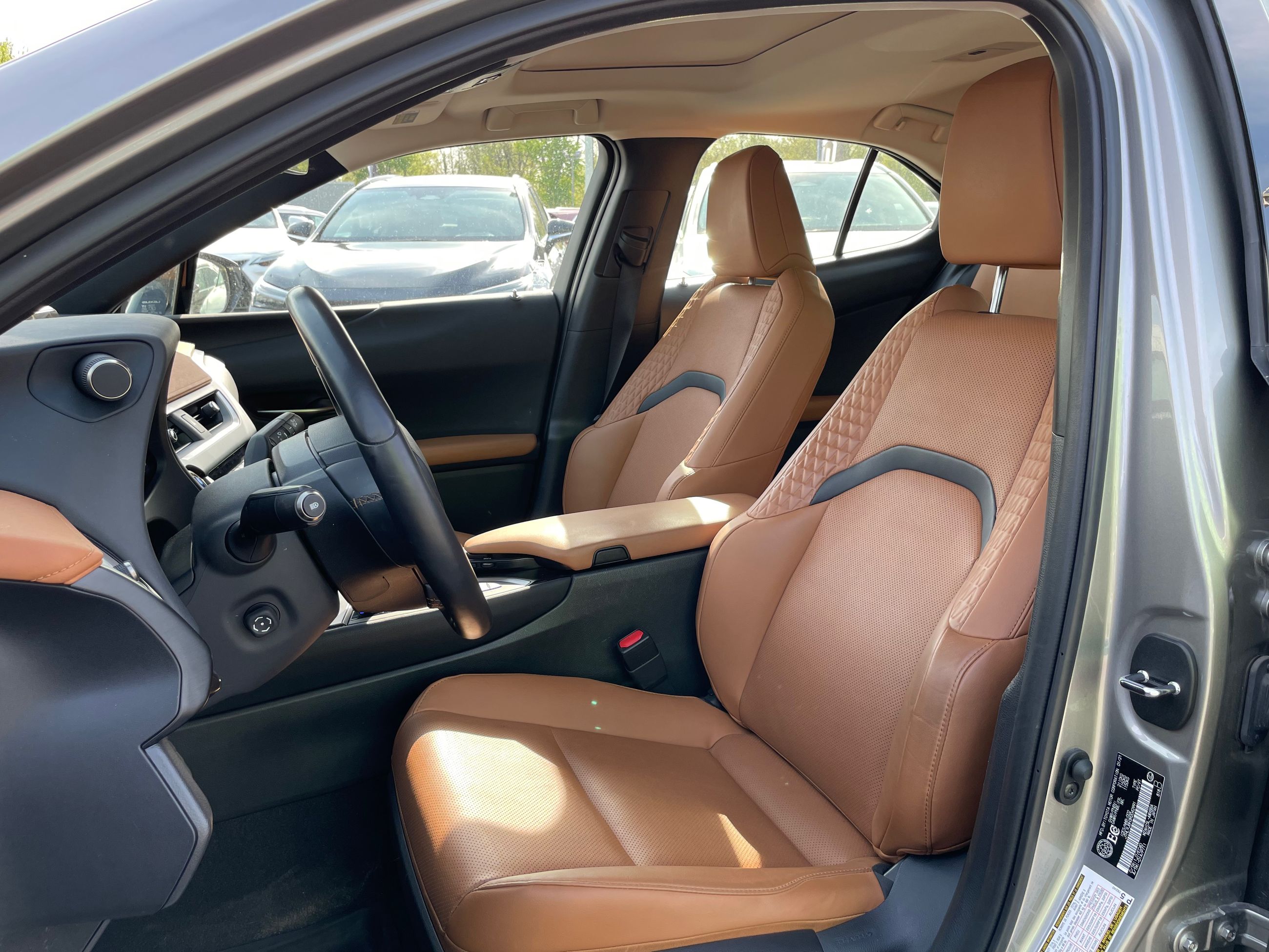 Lexus UX 250h  2021 à Laval, Québec
