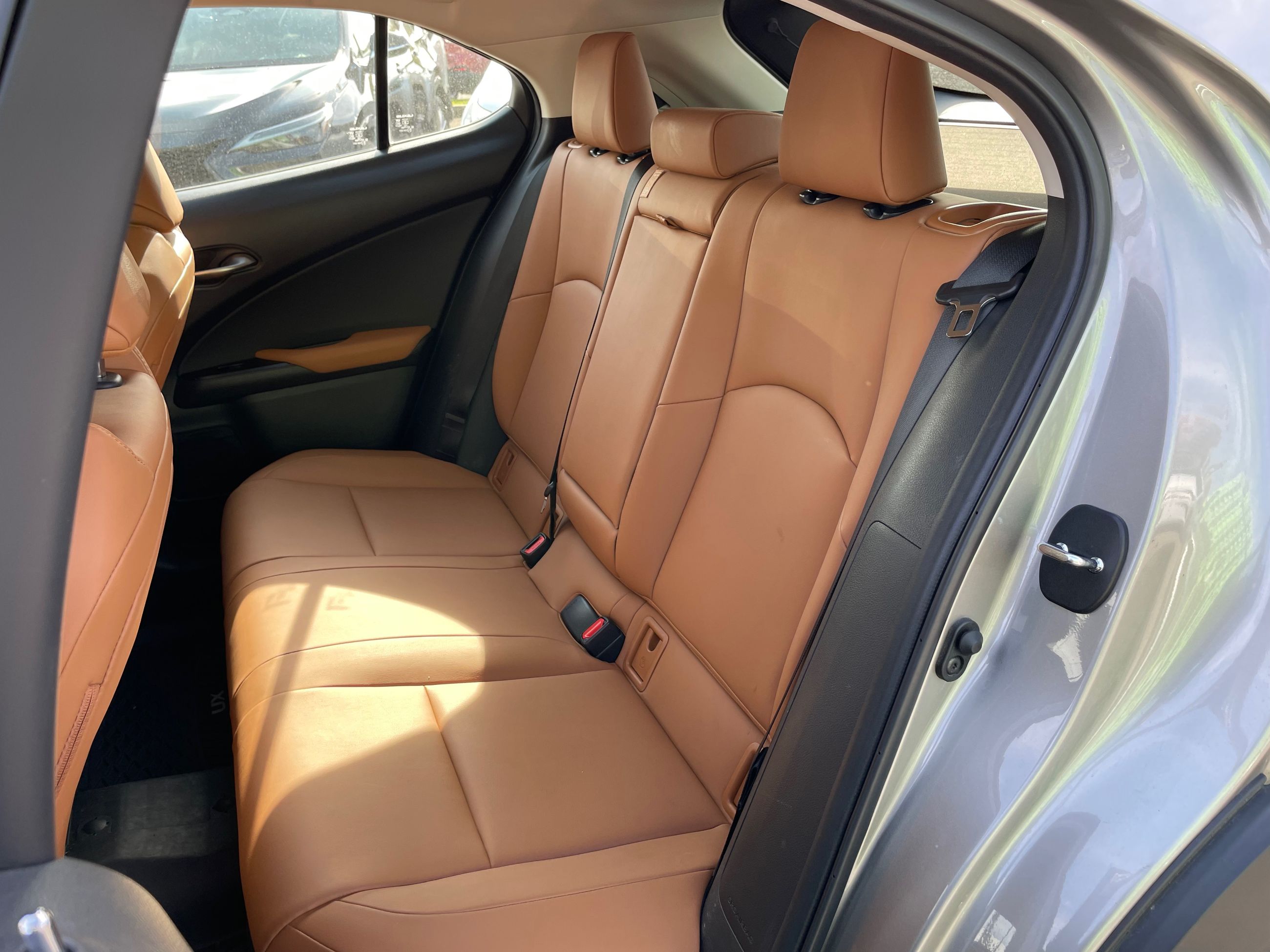 Lexus UX 250h  2021 à Laval, Québec