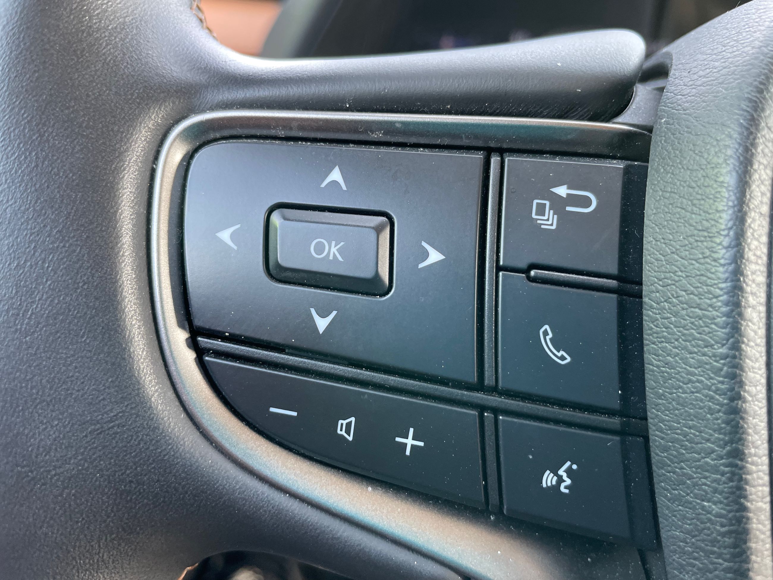 Lexus UX 250h  2021 à Laval, Québec