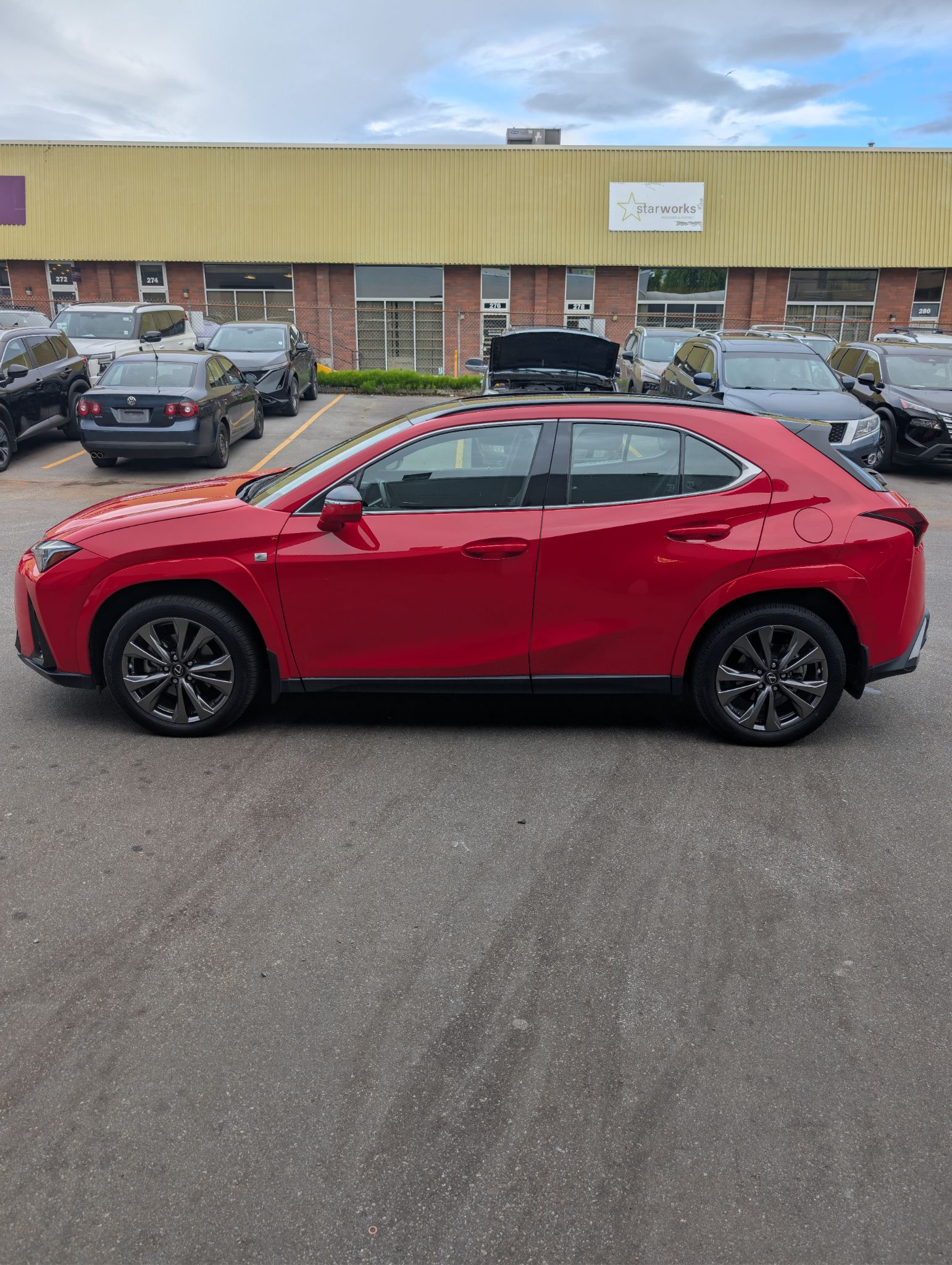 2023 Lexus UXh