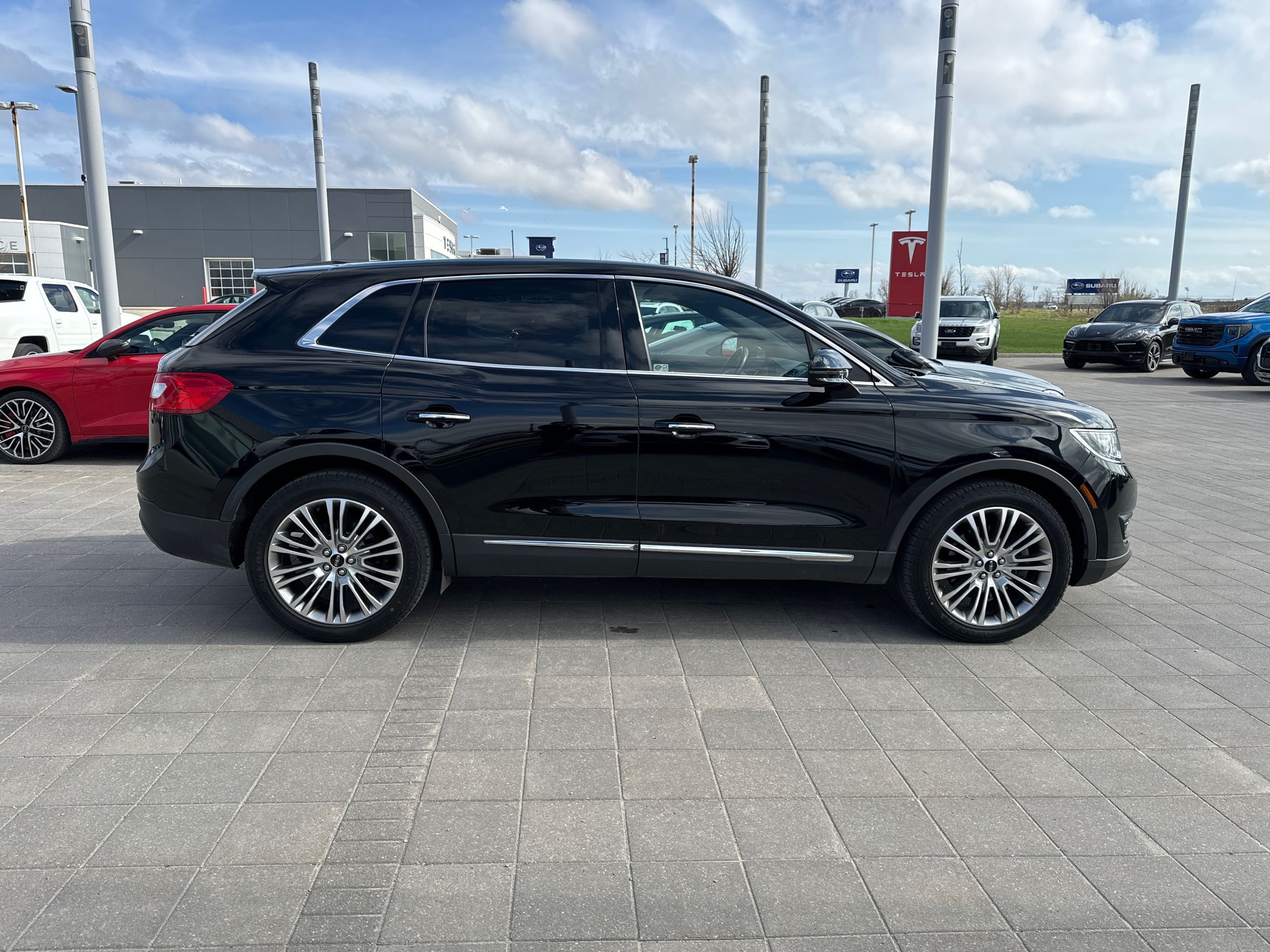 2018 Lincoln MKX in Barrie, Ontario