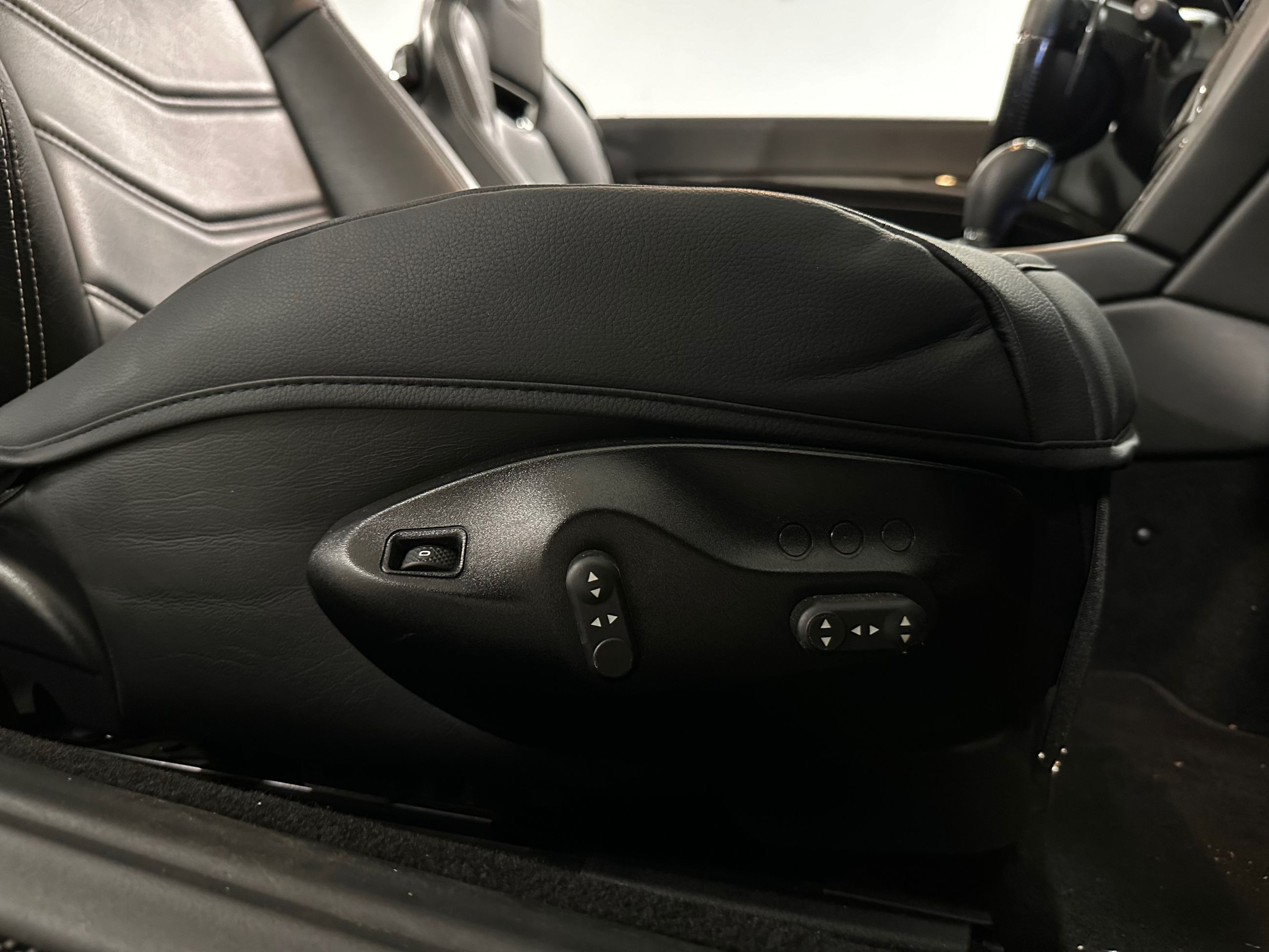 2014 Maserati GranTurismo in Vancouver, British Columbia