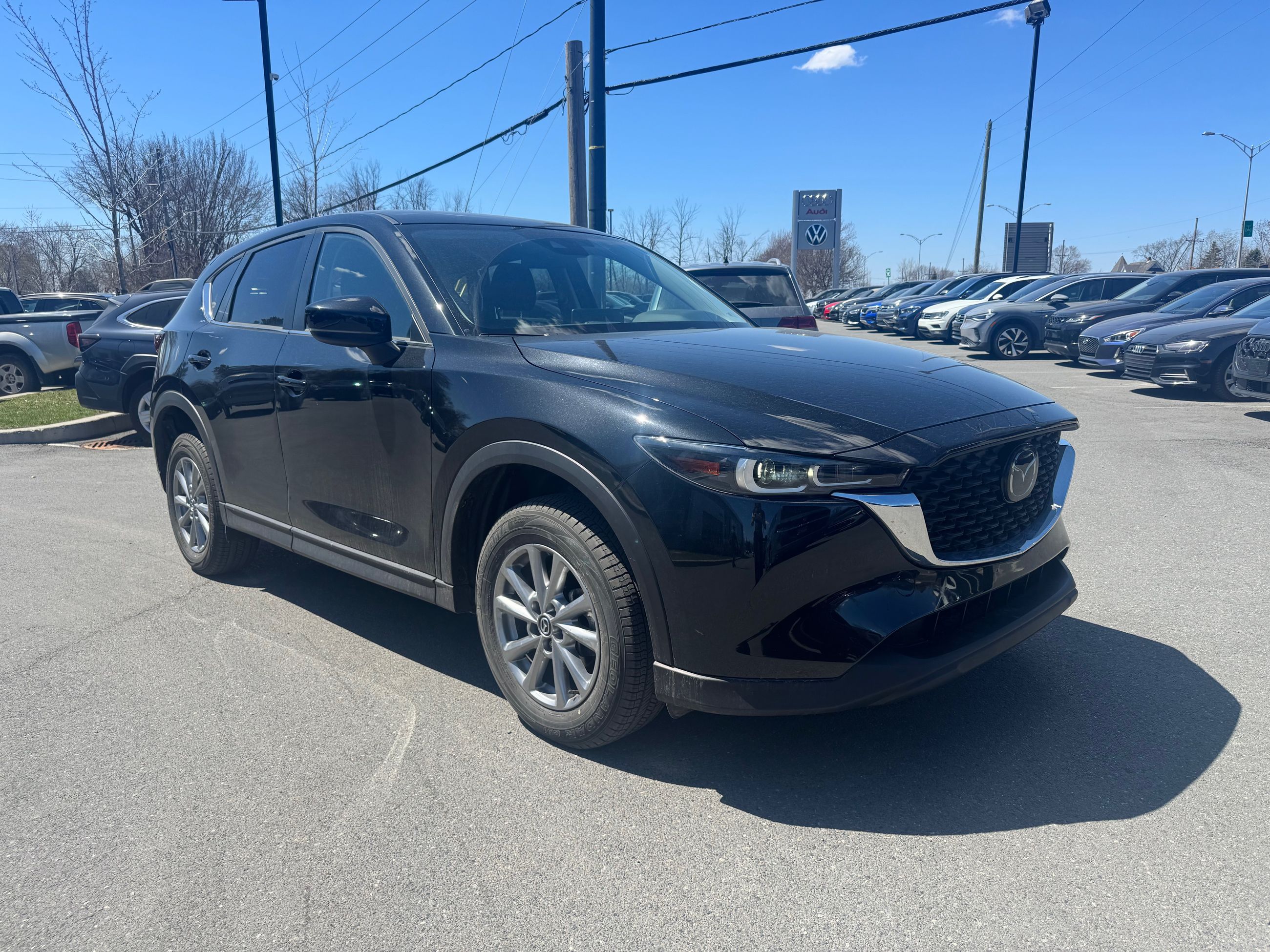 2023 Mazda CX-5 in Saint-Bruno-de-Montarville, Quebec