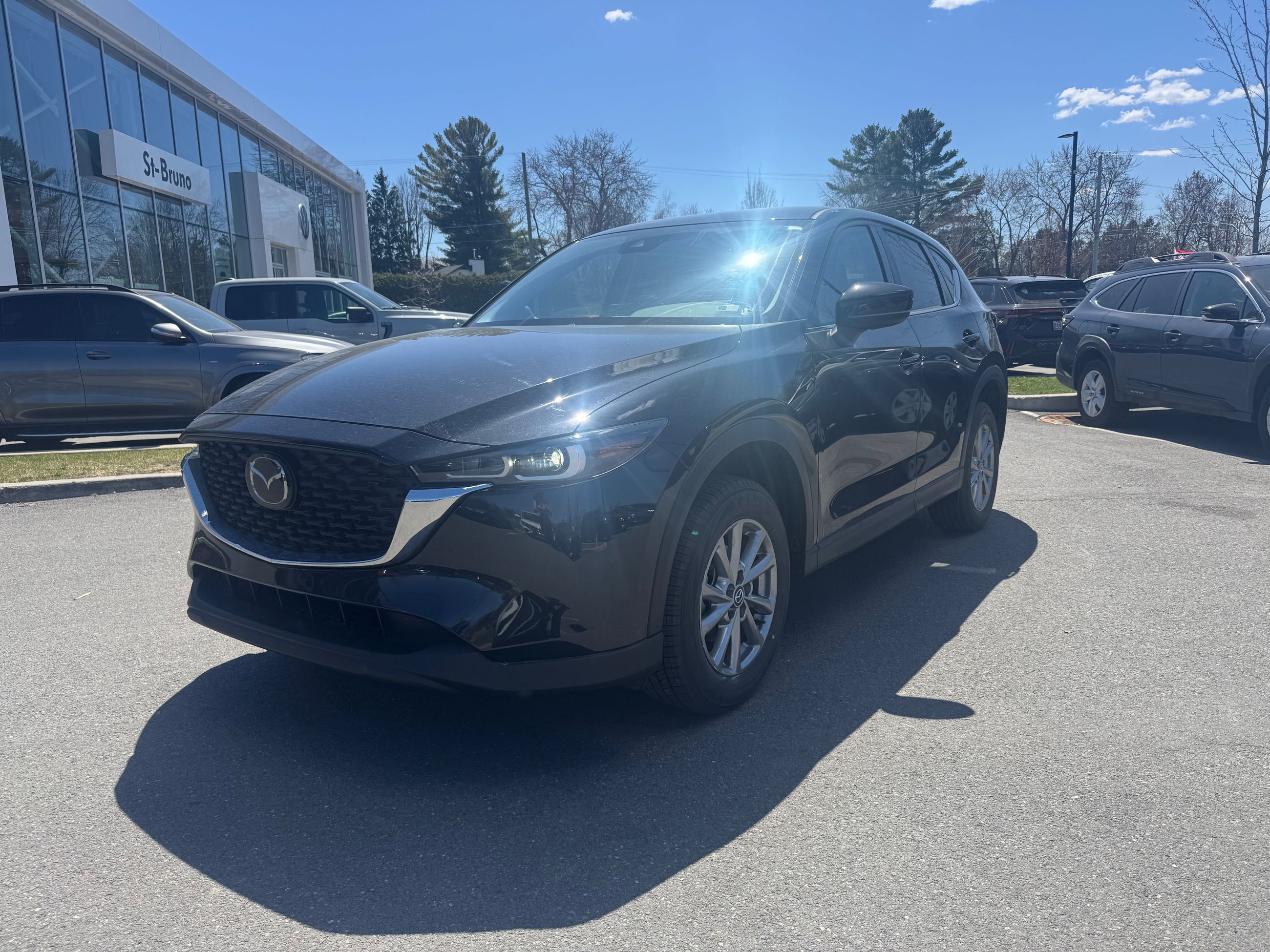 2023 Mazda CX-5 in Saint-Bruno-de-Montarville, Quebec