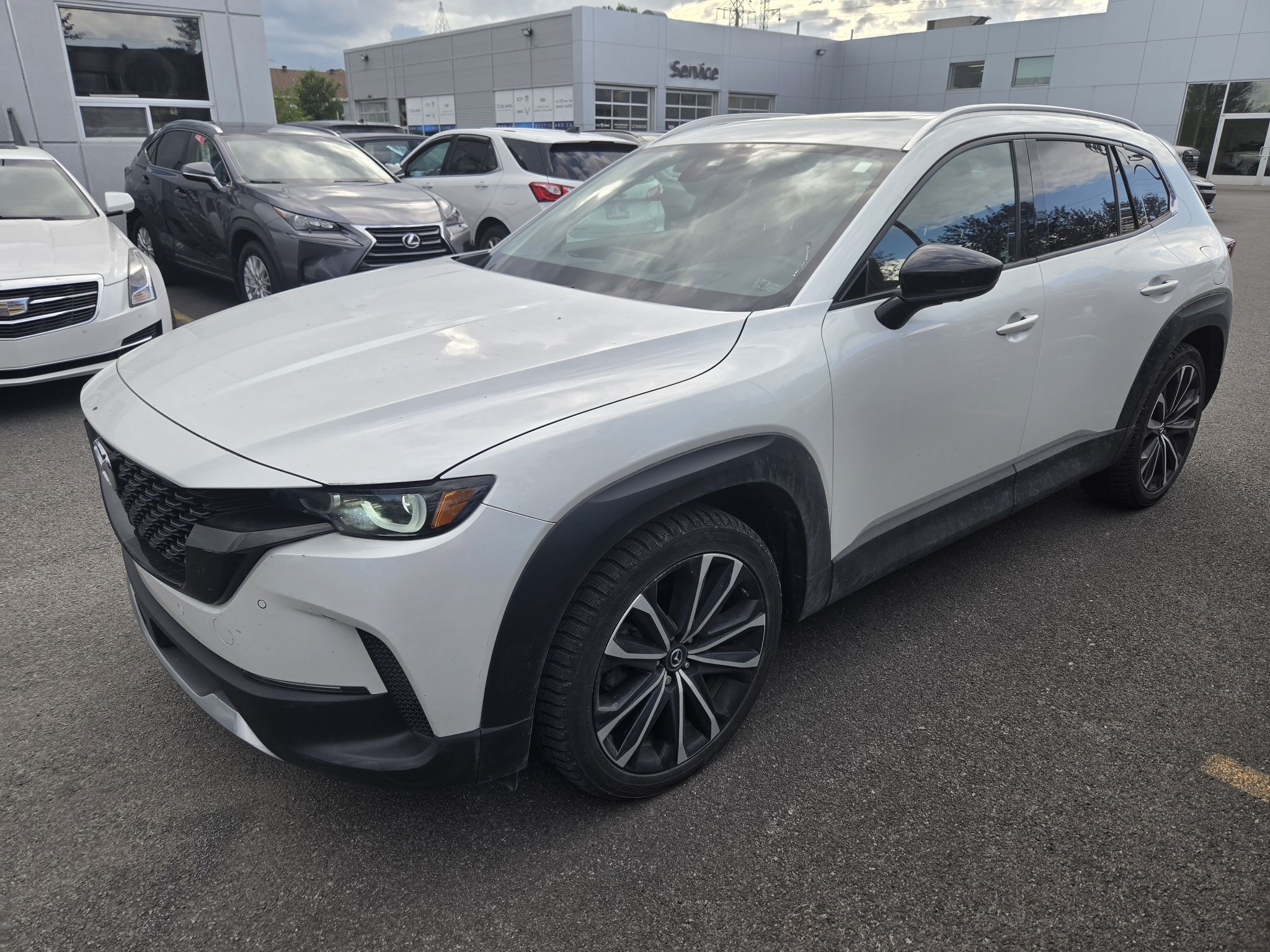 Mazda CX-50  2023