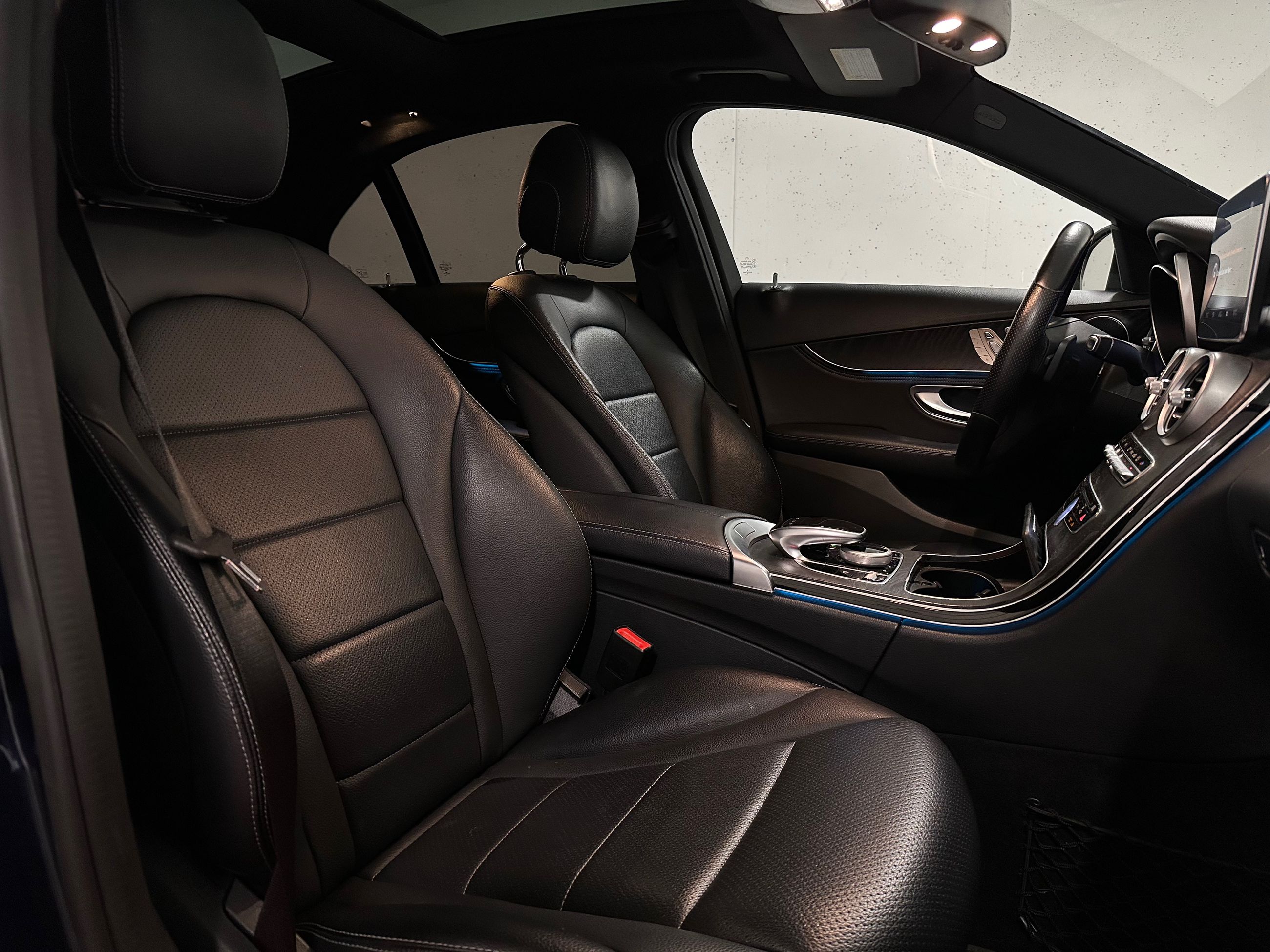 2016 Mercedes-Benz C300 in Vancouver, British Columbia