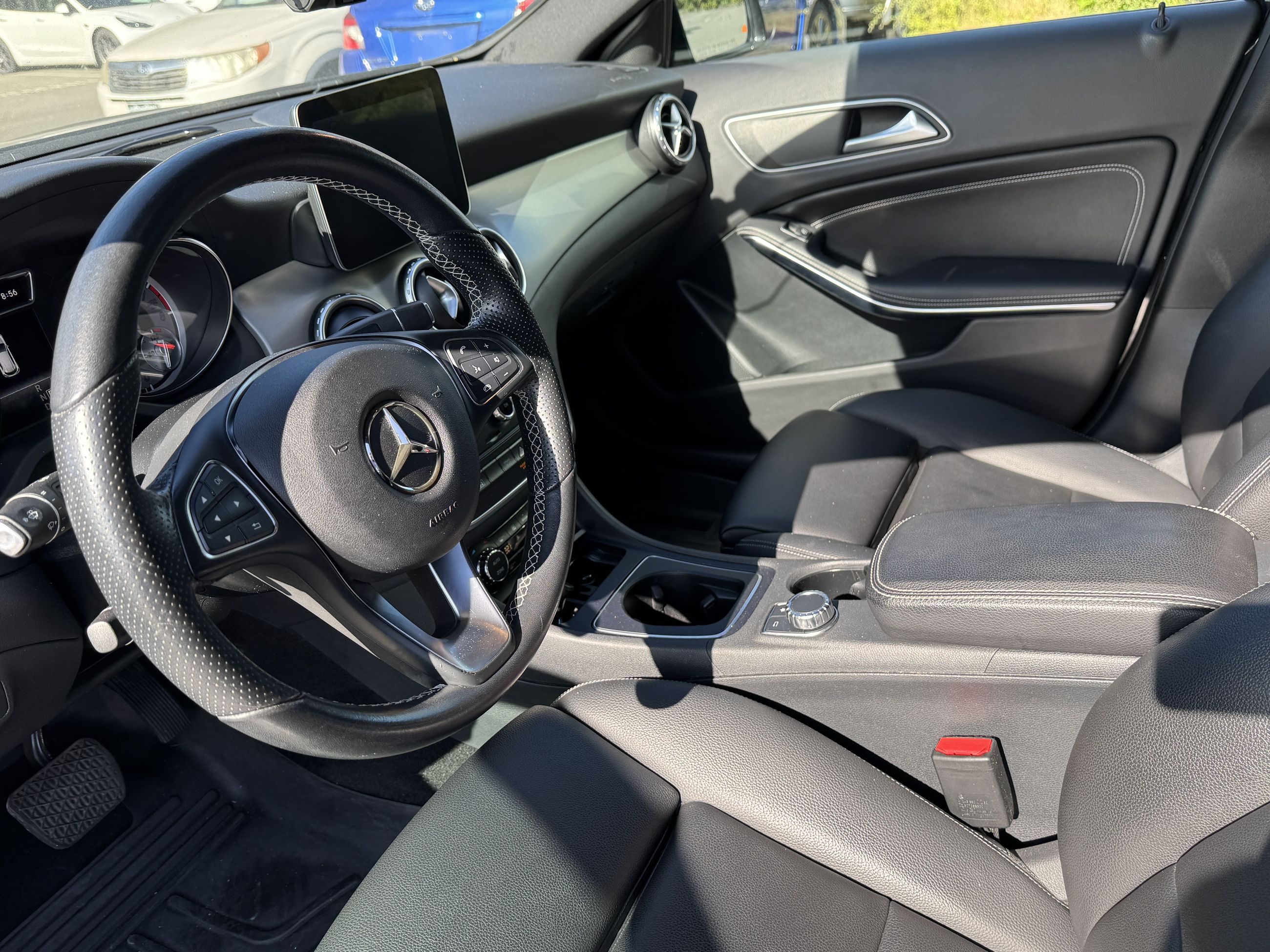 2017 Mercedes-Benz GLA250 in Vancouver, British Columbia