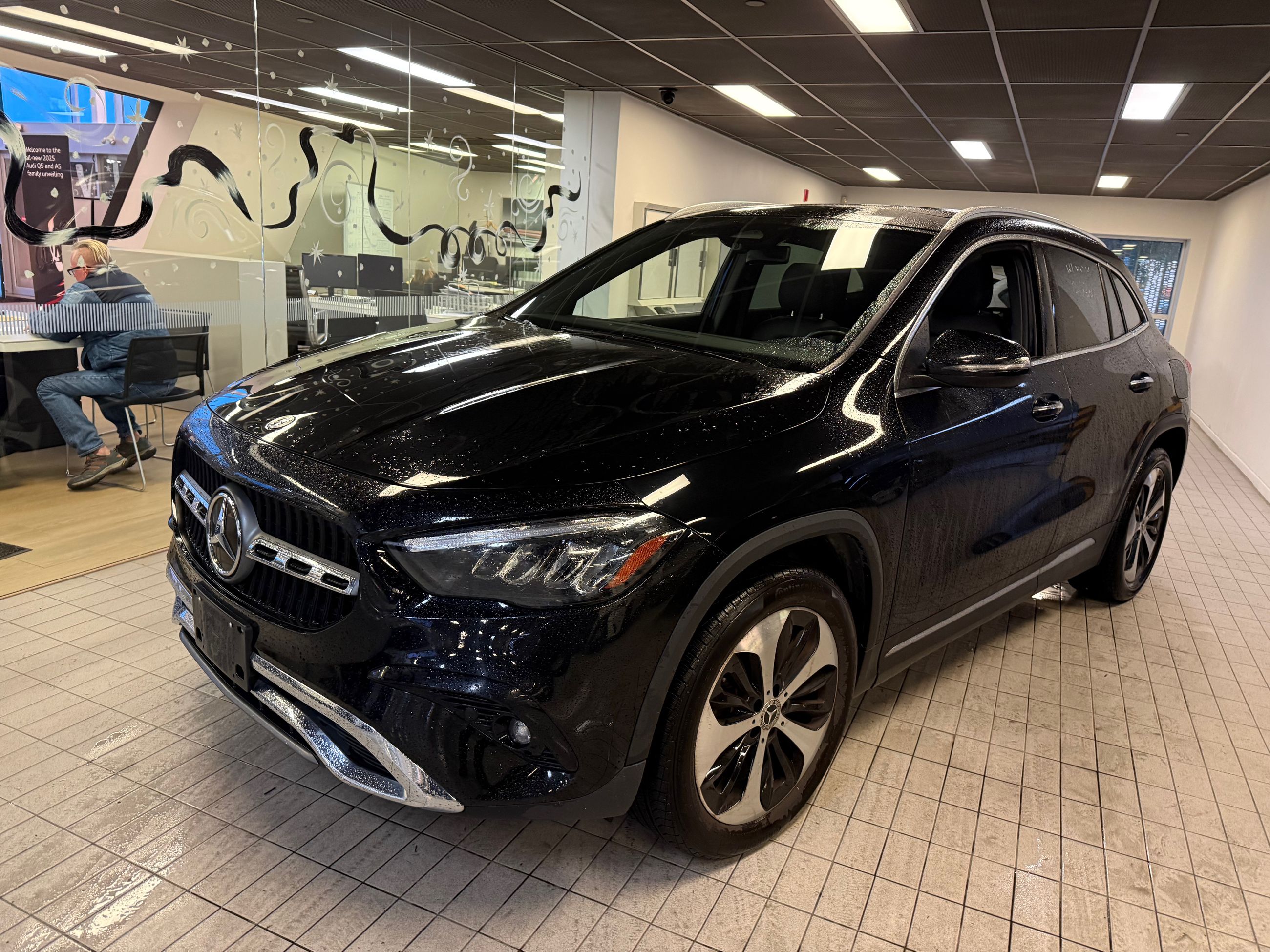 Mercedes-Benz GLA250  2024 à Vancouver, Colombie-Britannique