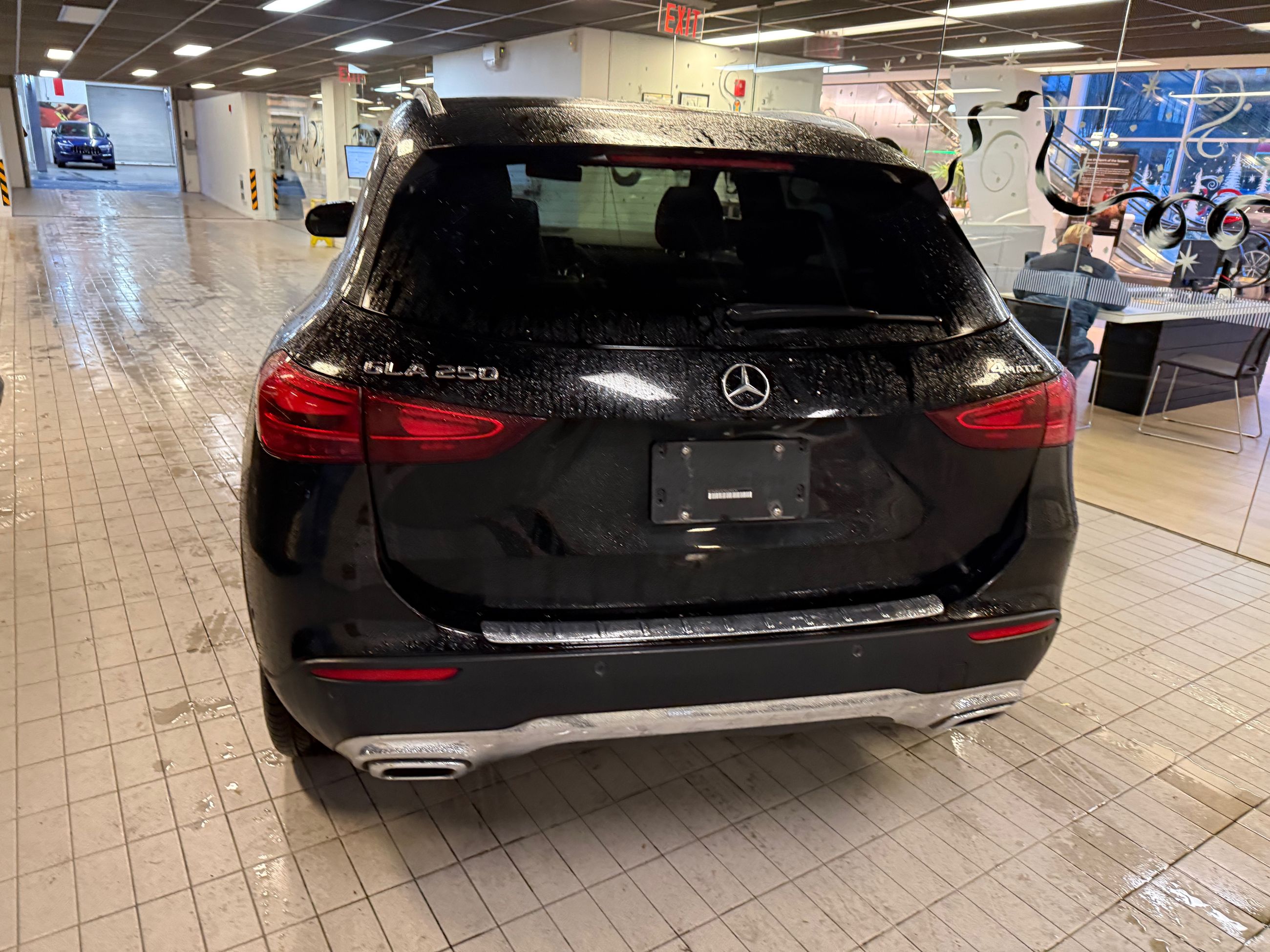 Mercedes-Benz GLA250  2024 à Vancouver, Colombie-Britannique