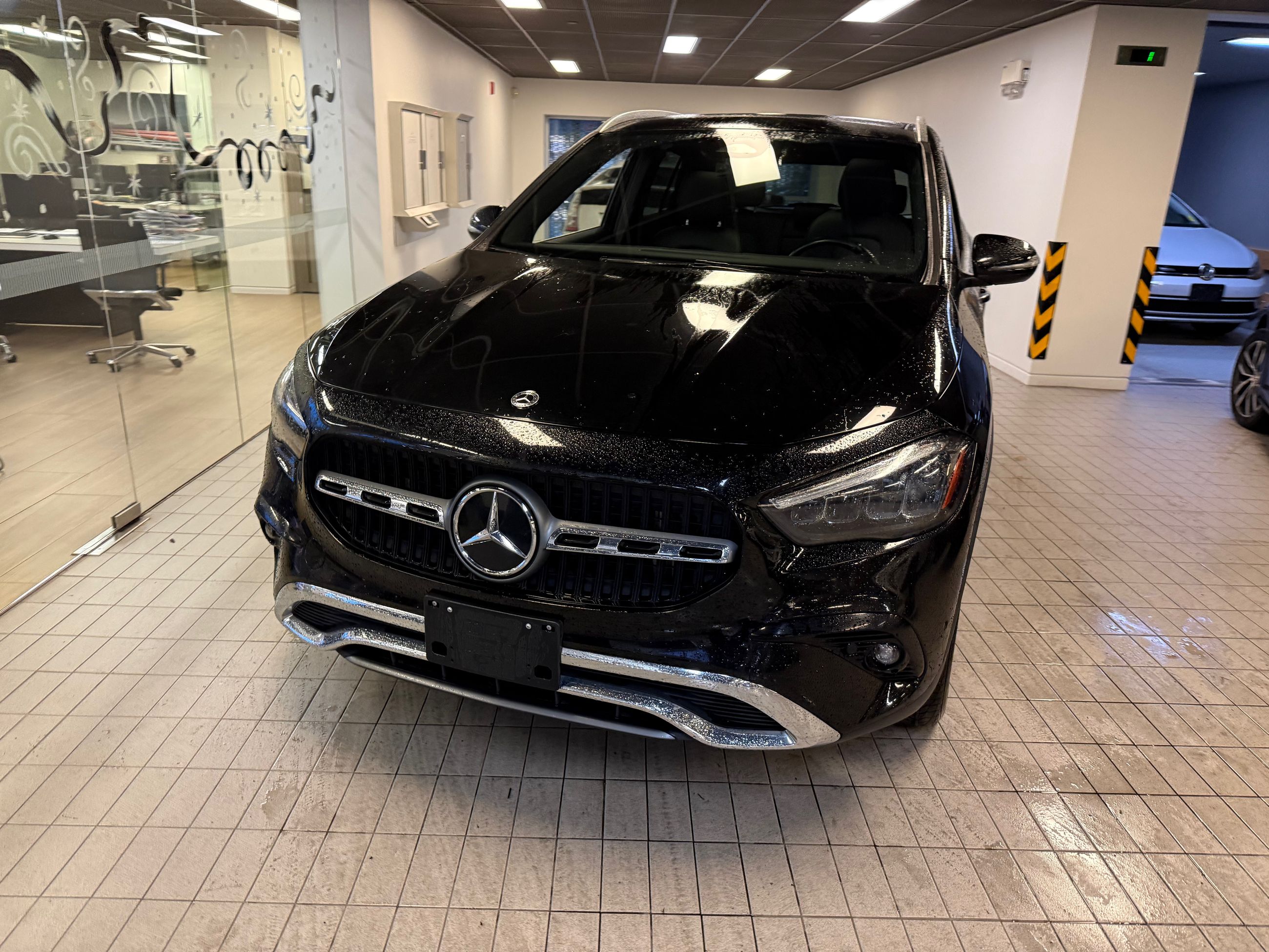 Mercedes-Benz GLA250  2024 à Vancouver, Colombie-Britannique