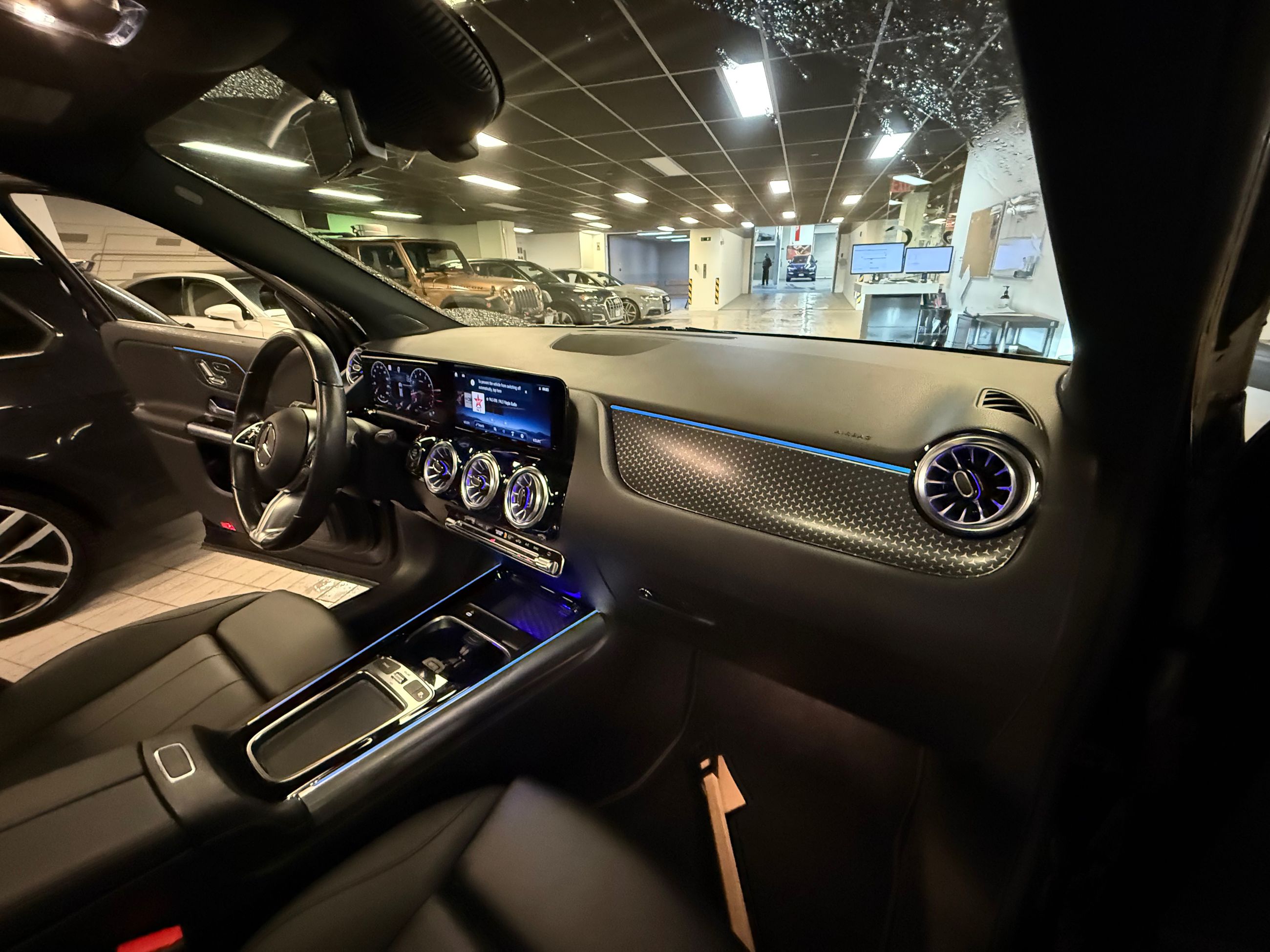 Mercedes-Benz GLA250  2024 à Vancouver, Colombie-Britannique