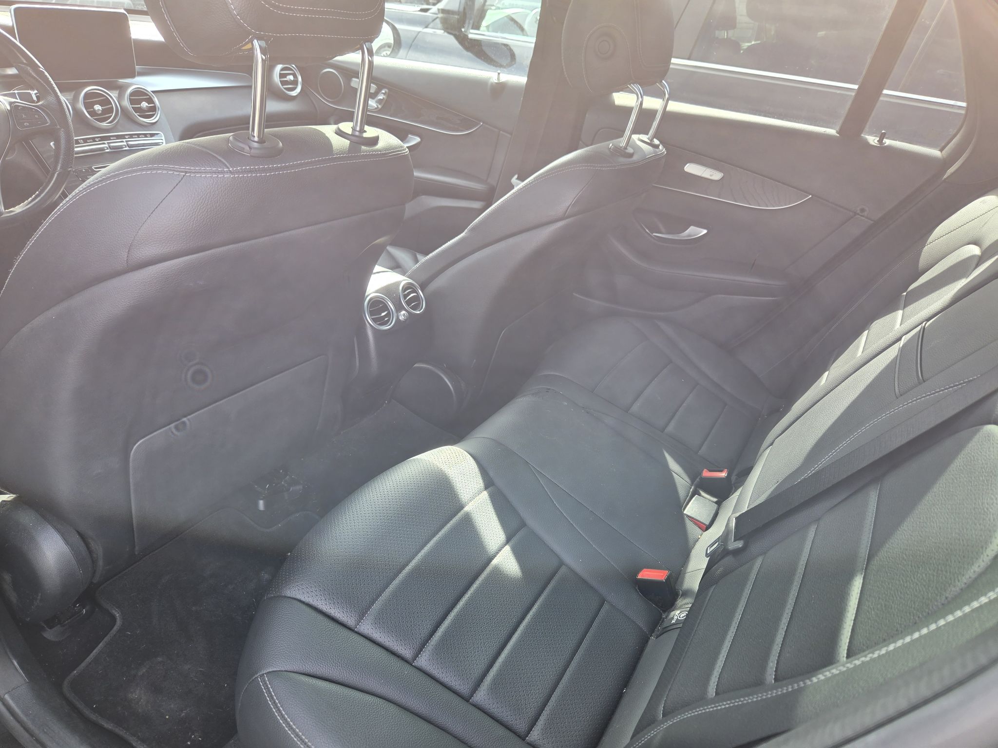 Mercedes-Benz GLC  2019