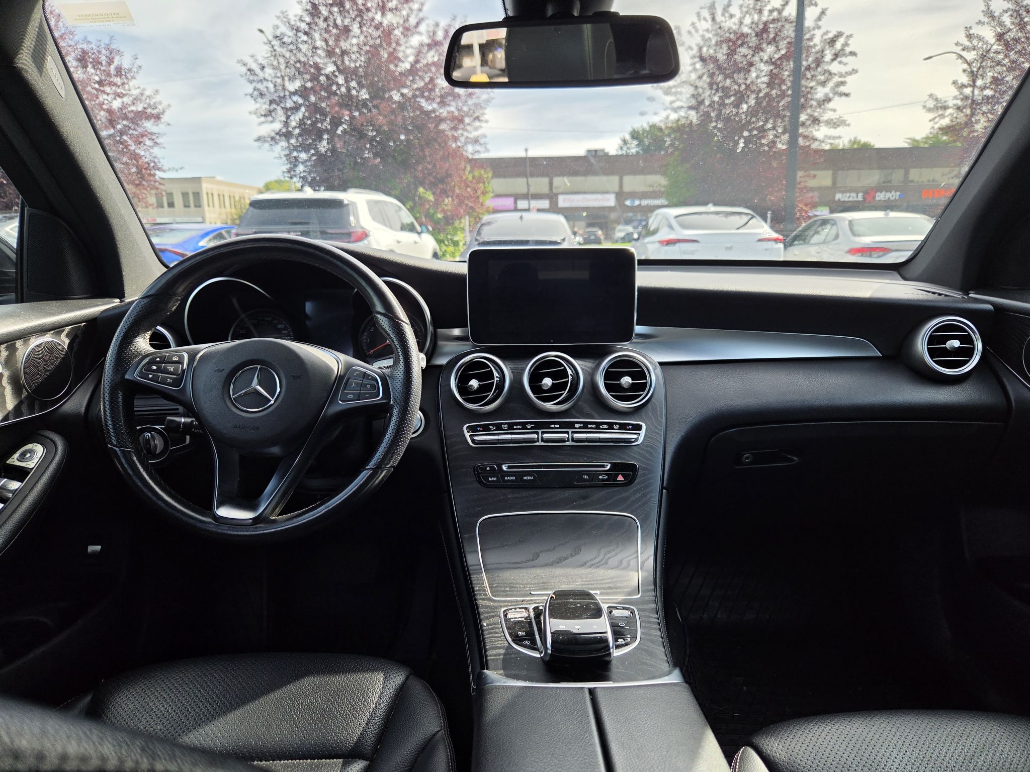 Mercedes-Benz GLC  2019