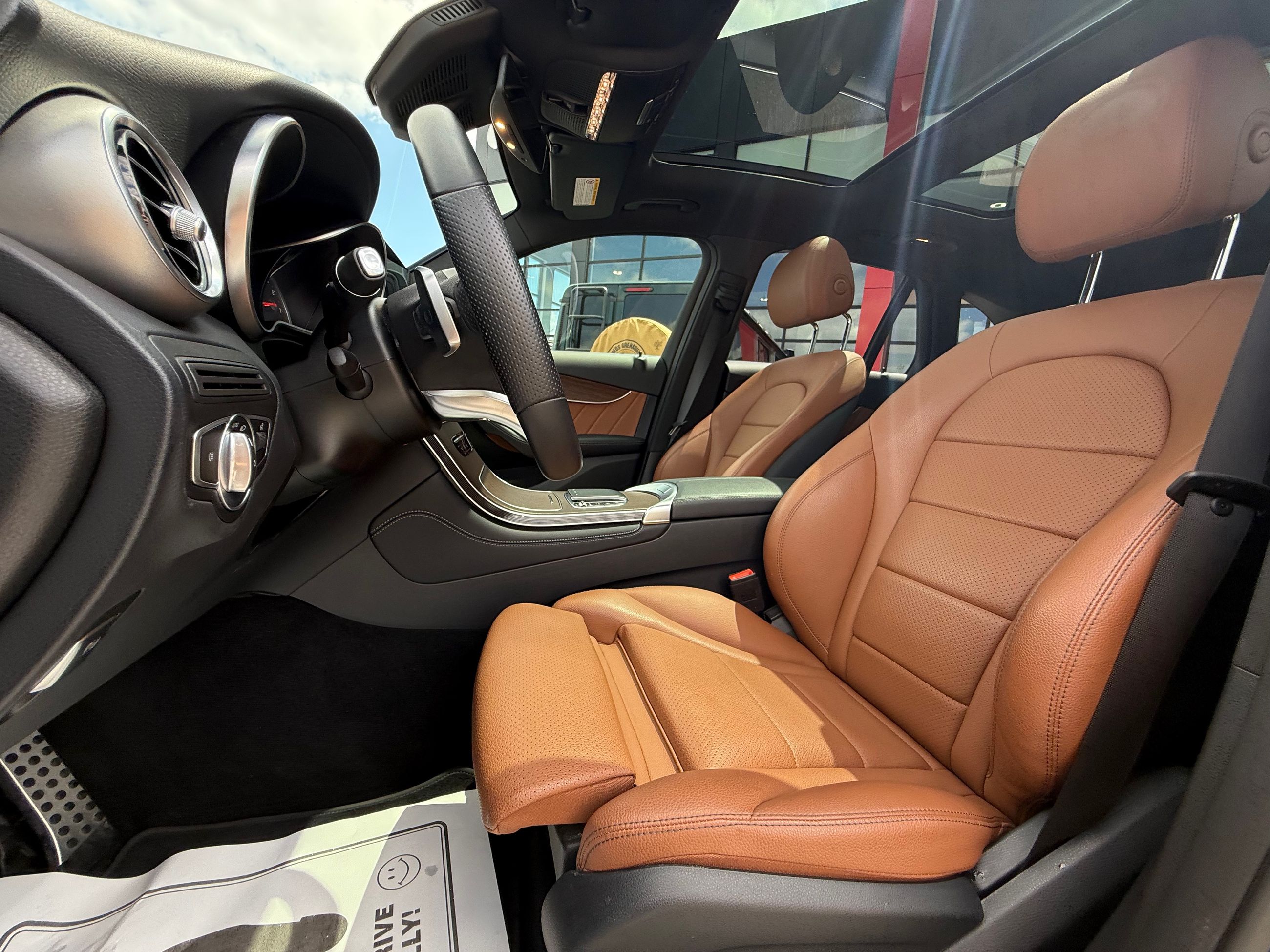 2020 Mercedes-Benz GLC in Mississauga, Ontario