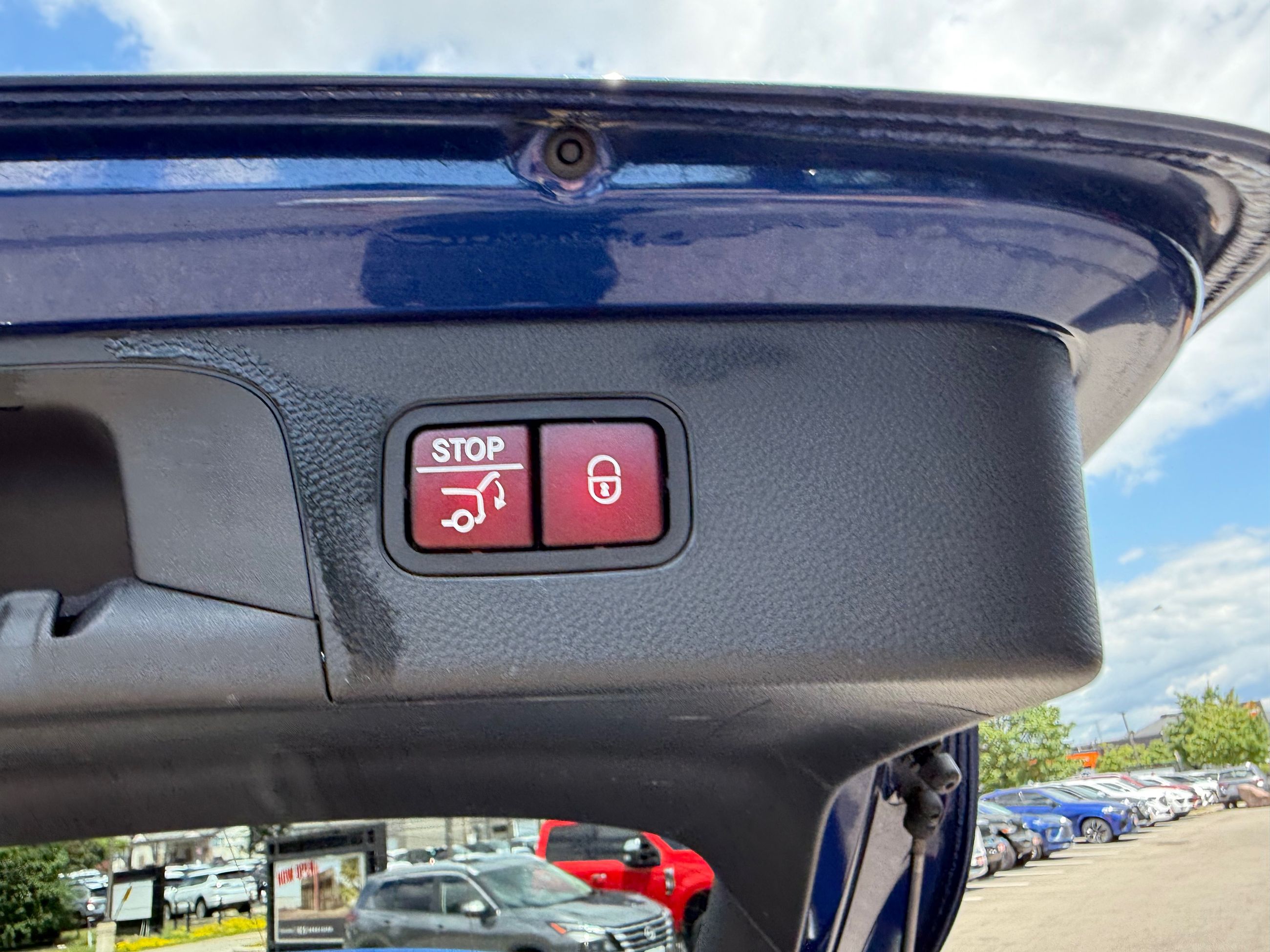 2020 Mercedes-Benz GLC in Mississauga, Ontario