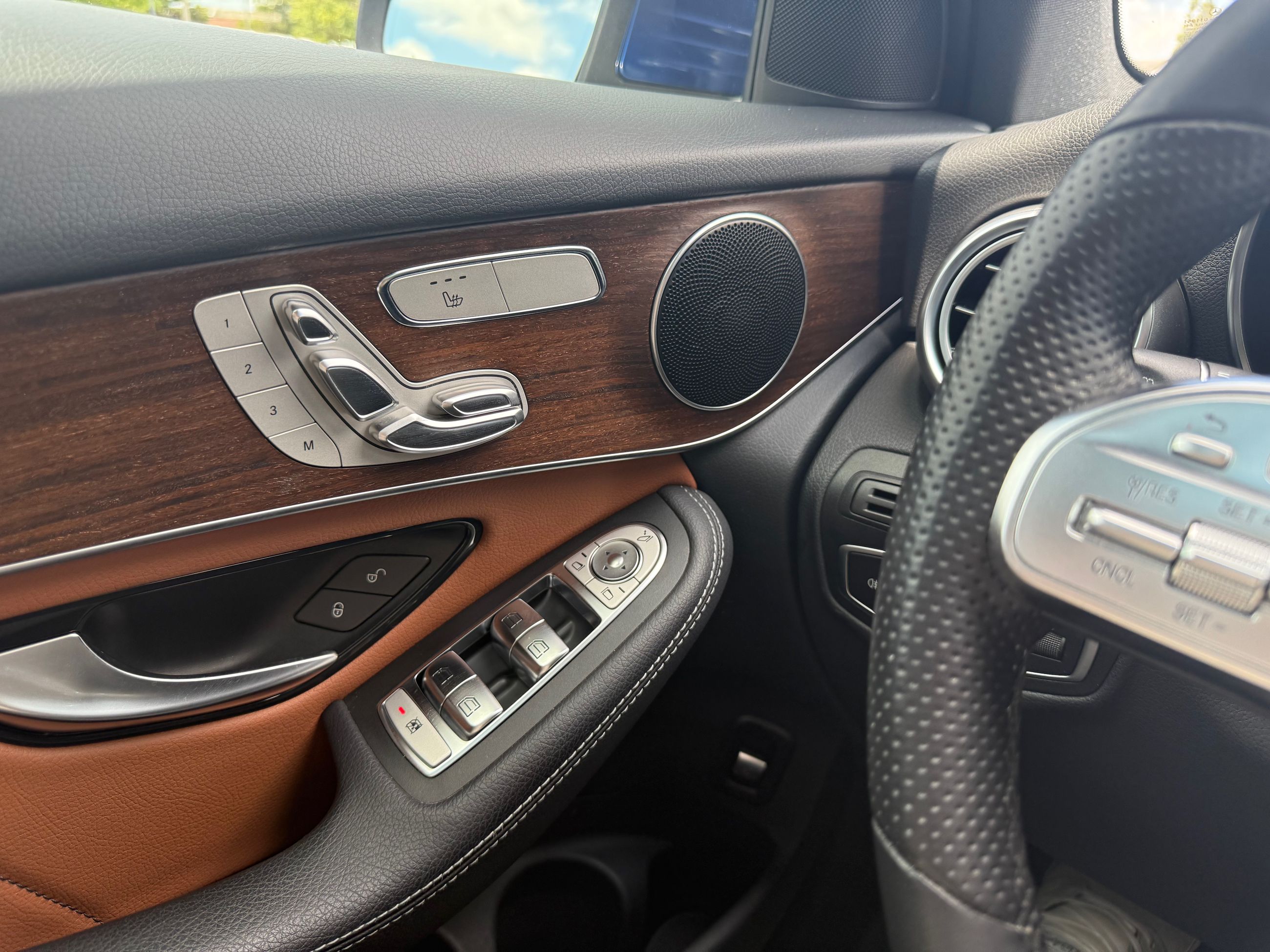2020 Mercedes-Benz GLC in Mississauga, Ontario