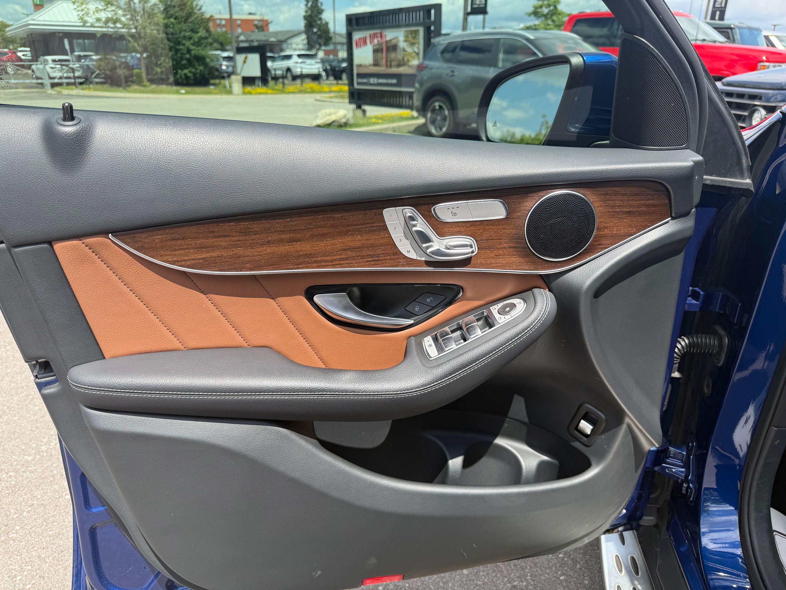 2020 Mercedes-Benz GLC in Mississauga, Ontario