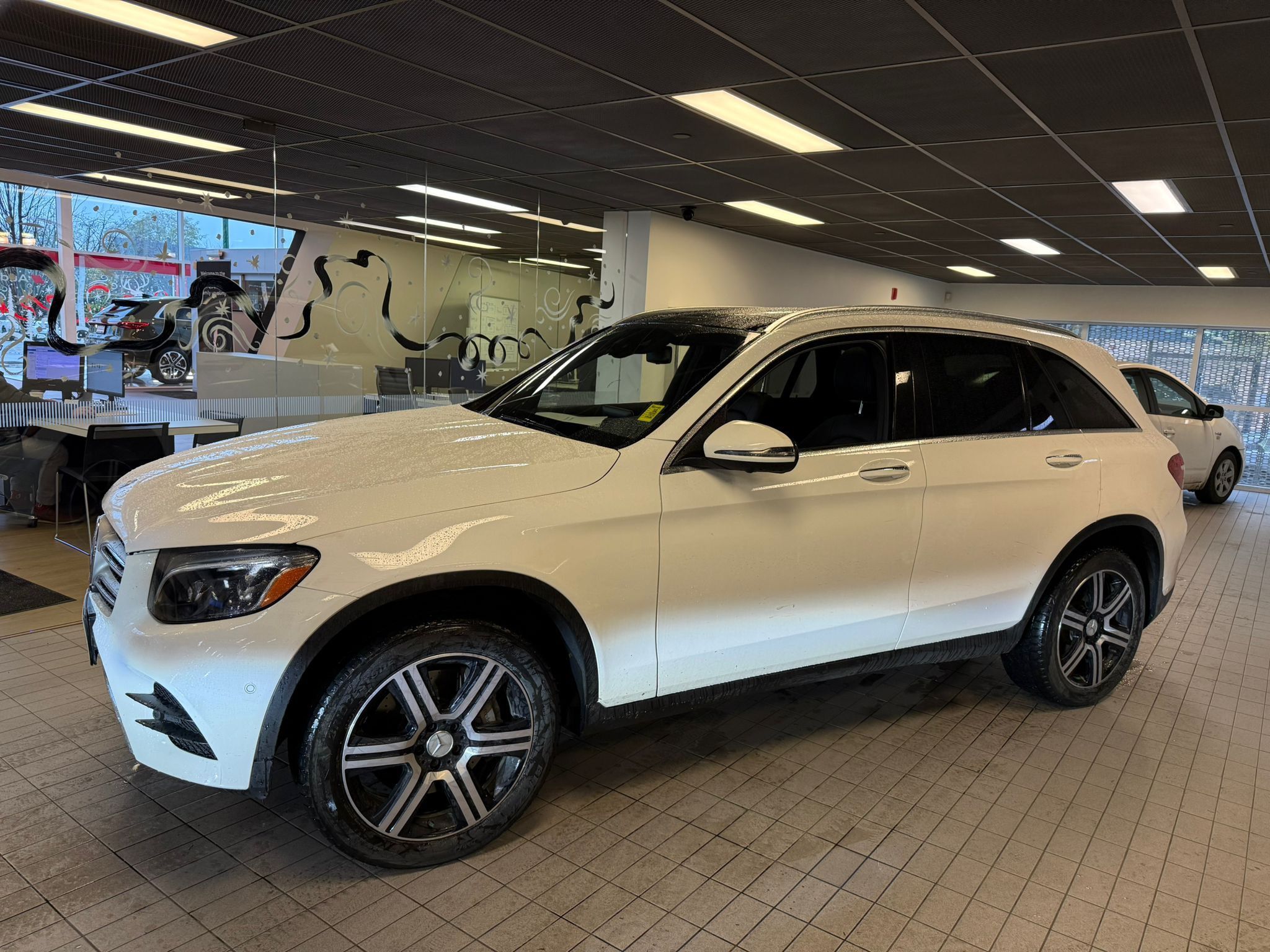2018 Mercedes-Benz GLC300 in Vancouver, British Columbia