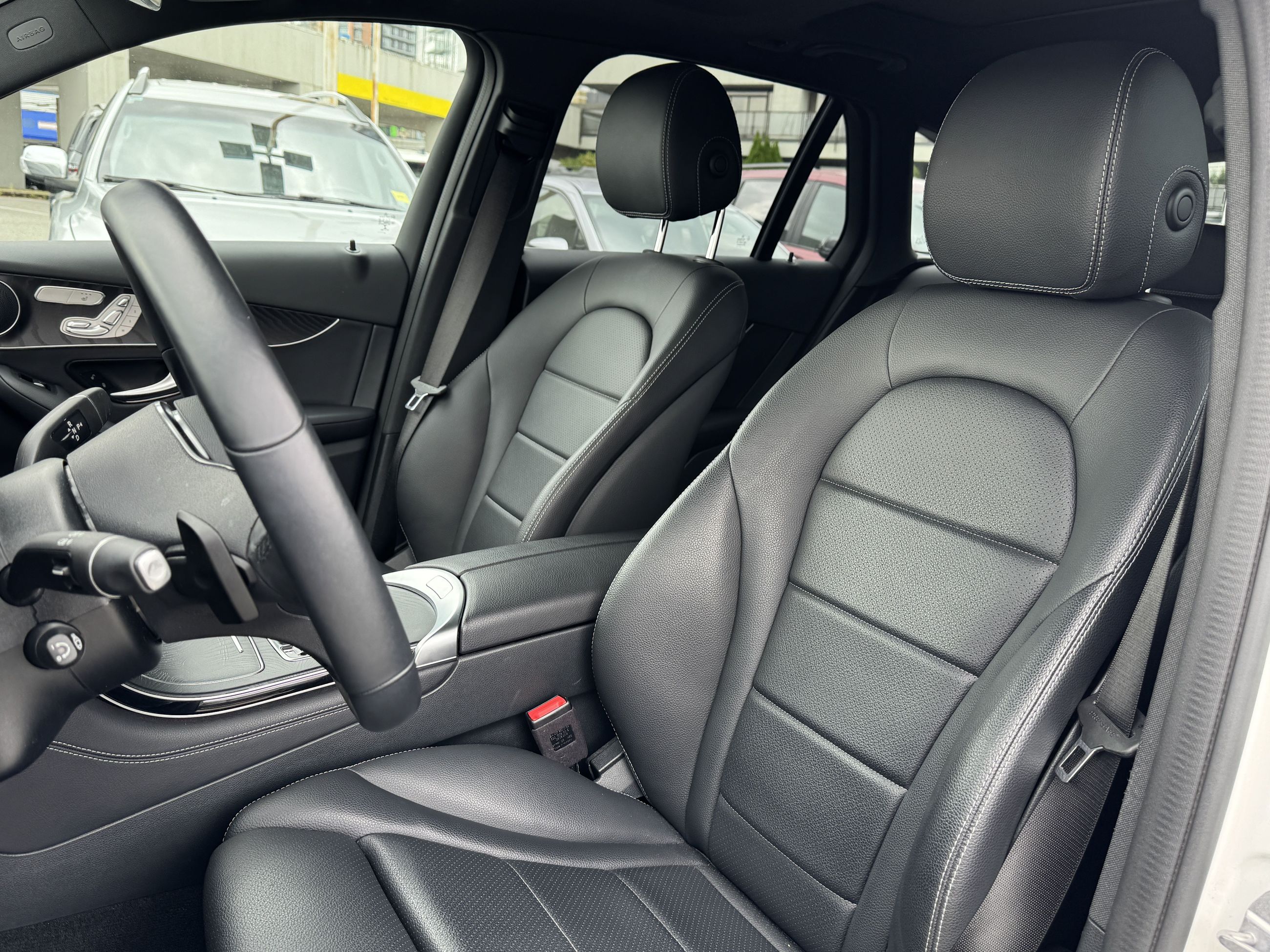 2020 Mercedes-Benz GLC300 in Vancouver, British Columbia