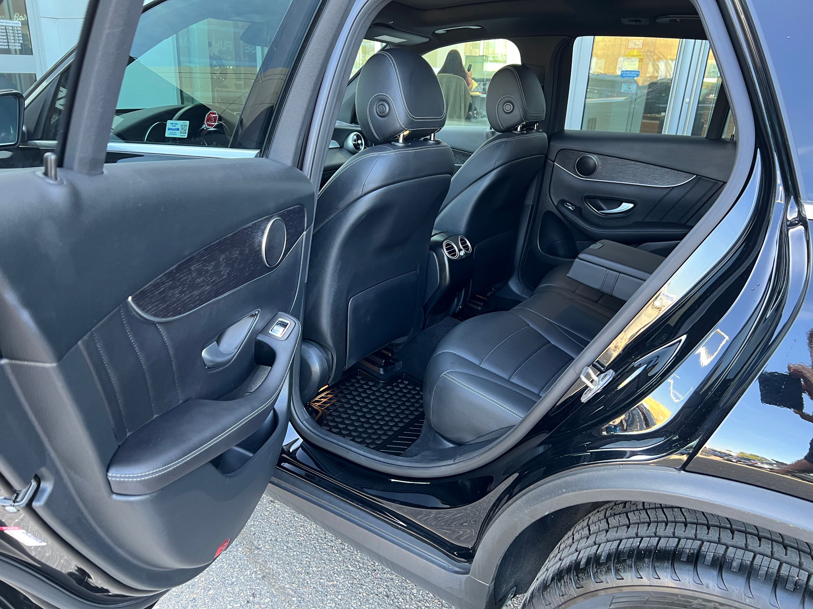 2022 Mercedes-Benz GLC300
