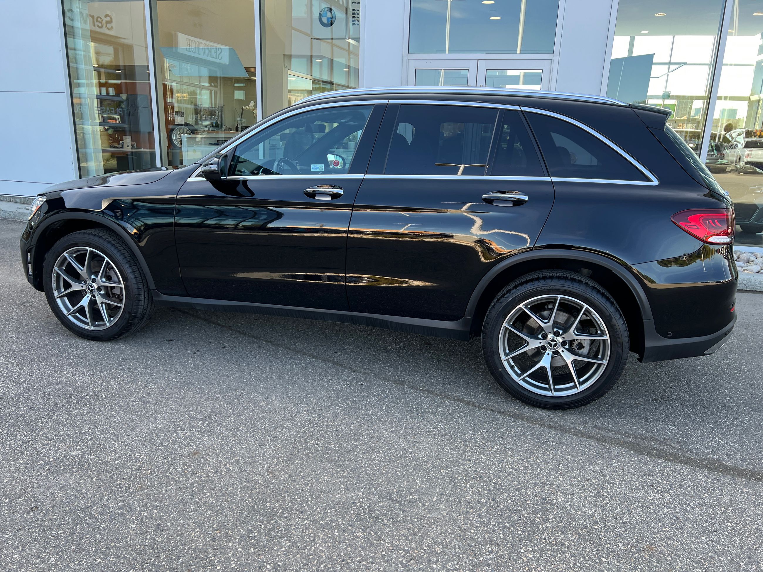 2022 Mercedes-Benz GLC300