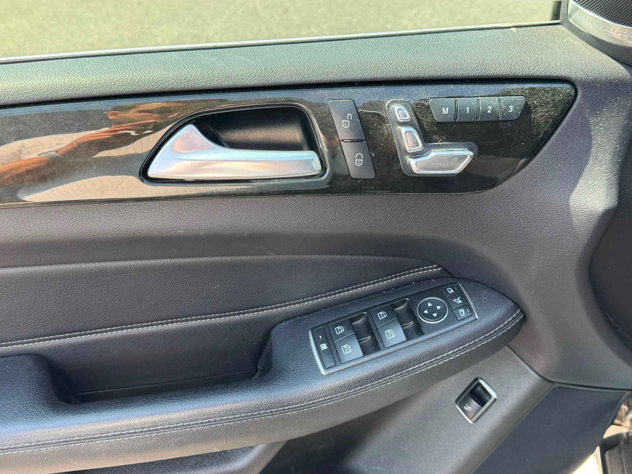 2016  GLE400