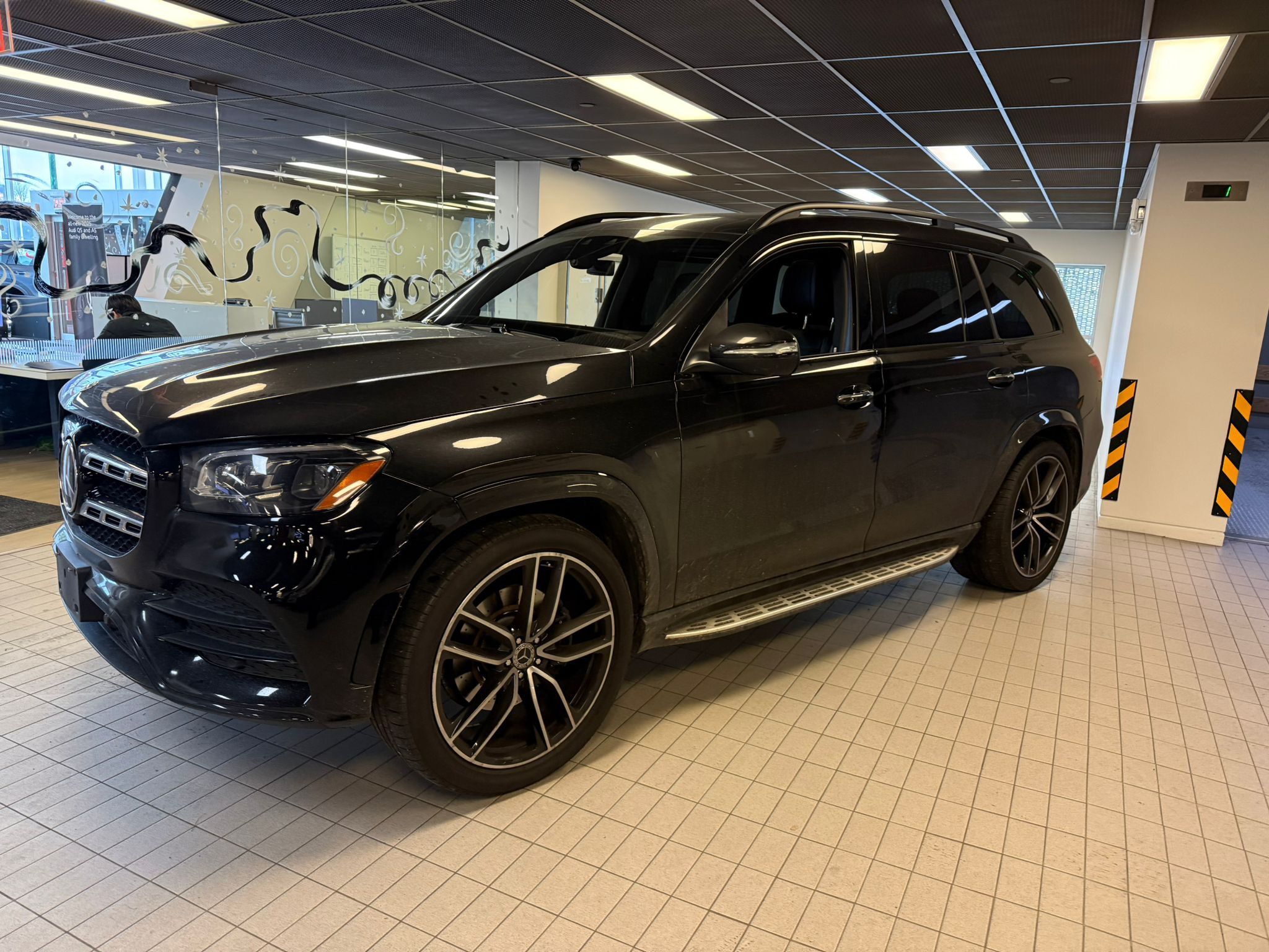 2022 Mercedes-Benz GLS450 in Vancouver, British Columbia
