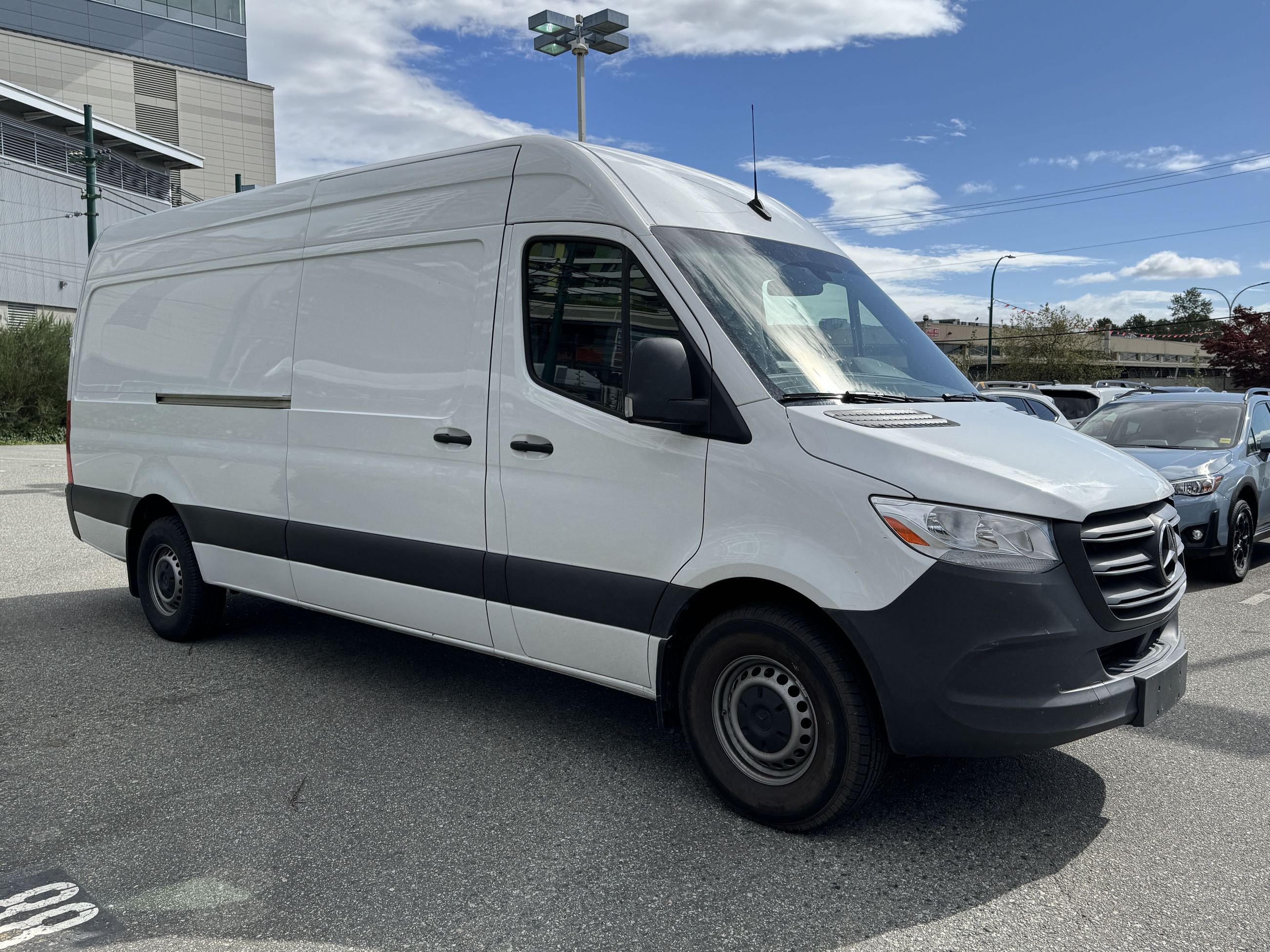 Mercedes-Benz Sprinter 2500  2024 à Vancouver, Colombie-Britannique