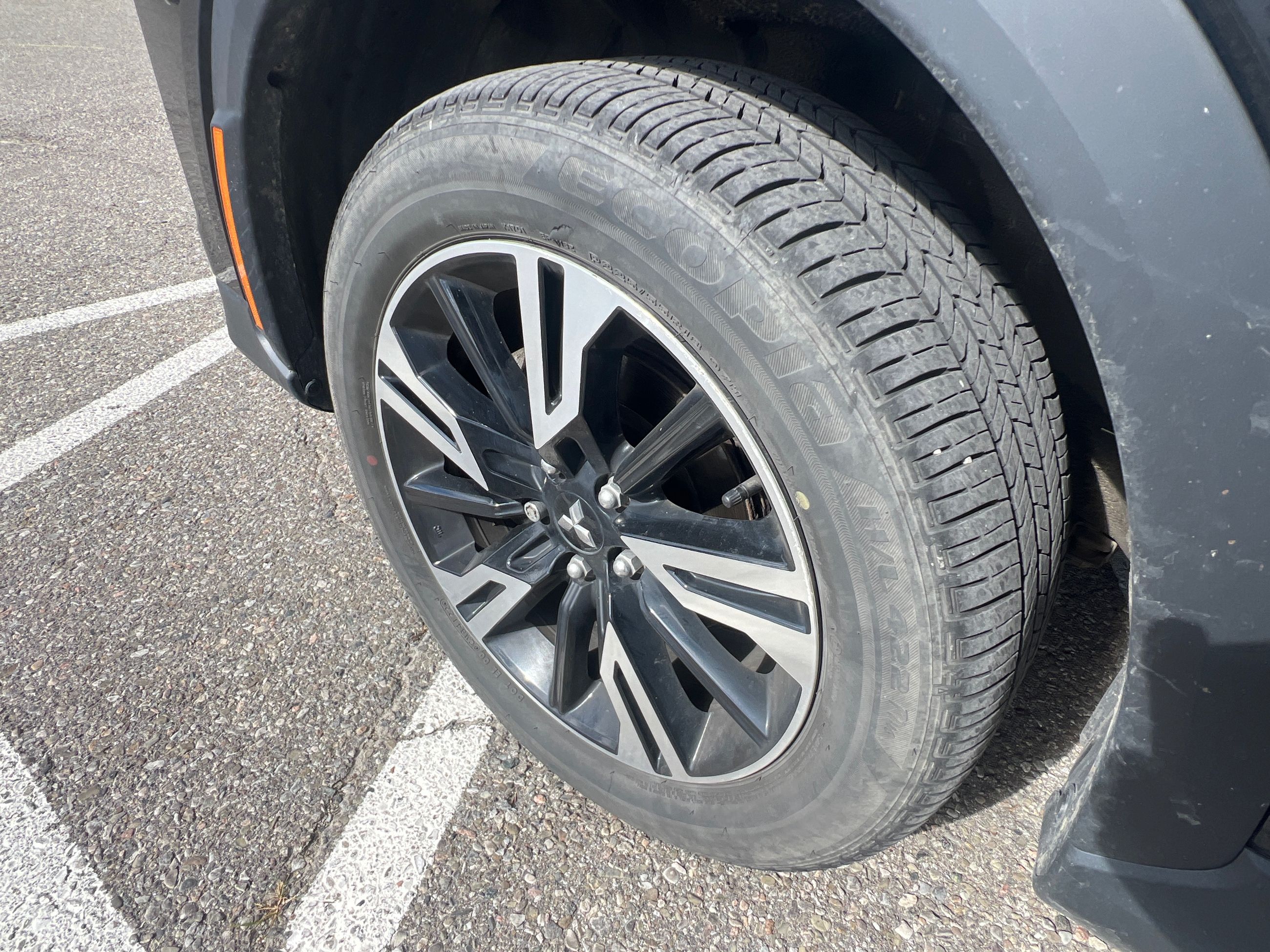 Mitsubishi ECLIPSE CROSS  2023 à Bolton, Ontario