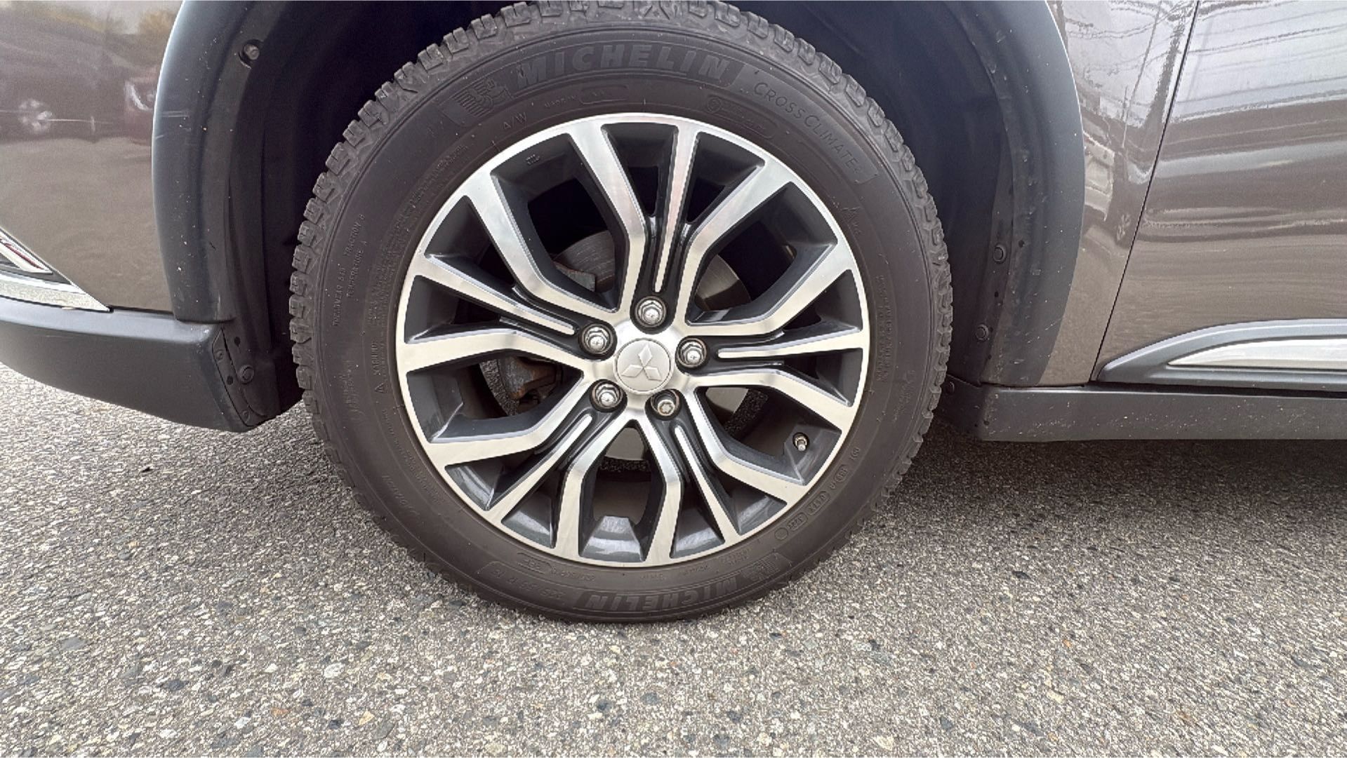 2016  Outlander