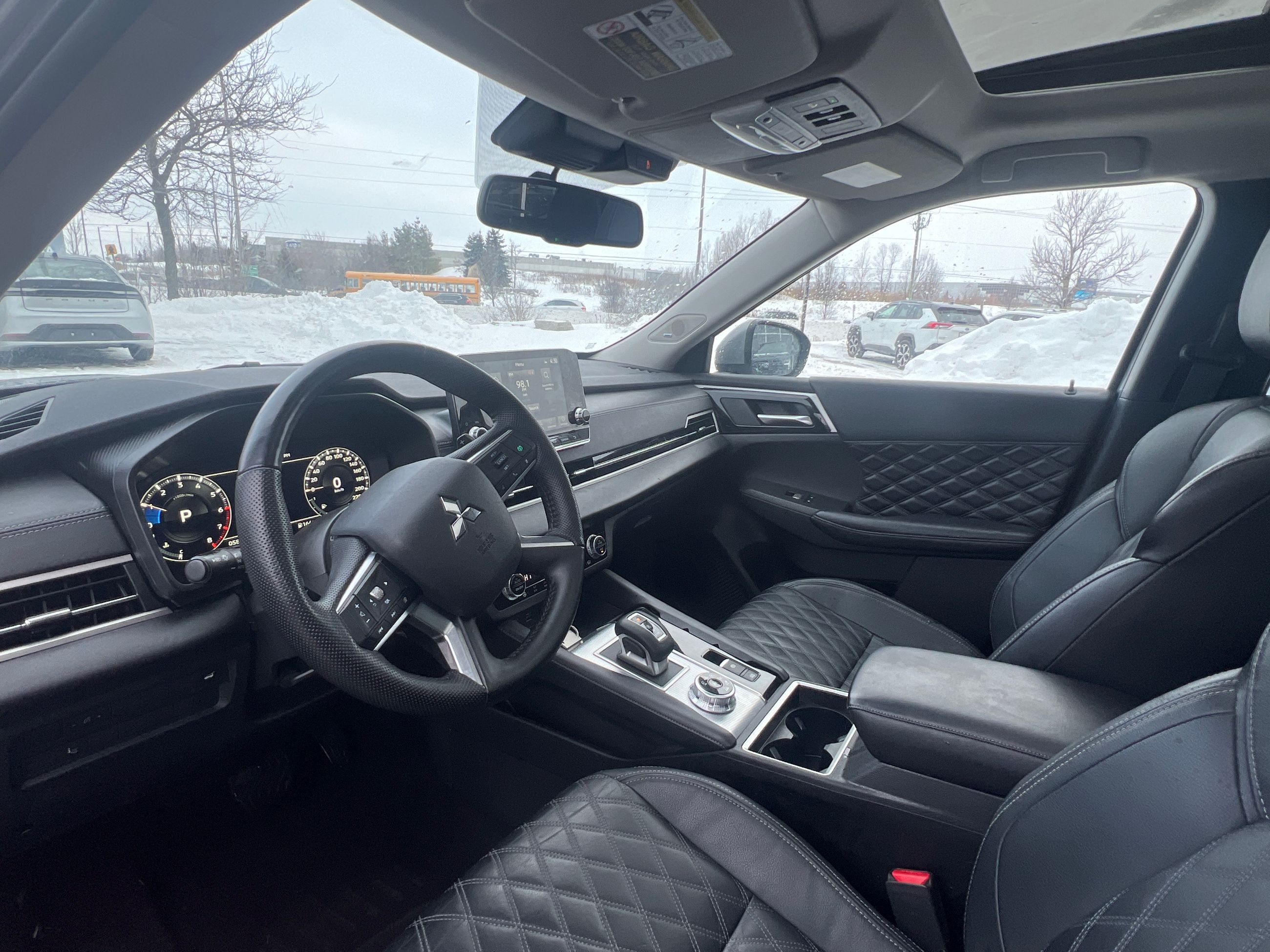 2023 Mitsubishi Outlander