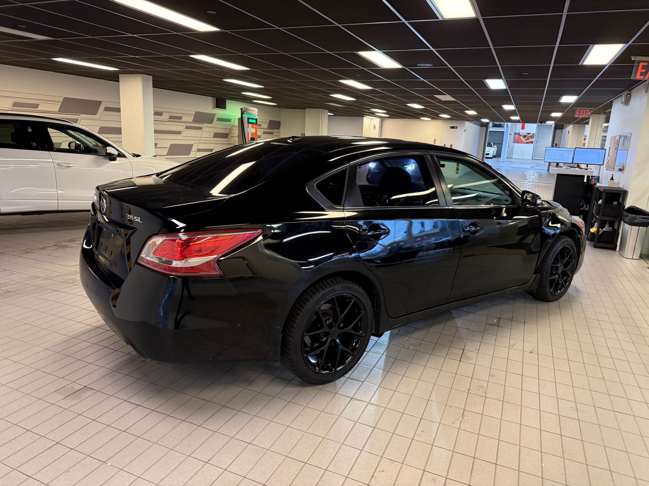 2013 Nissan Altima in Vancouver, British Columbia