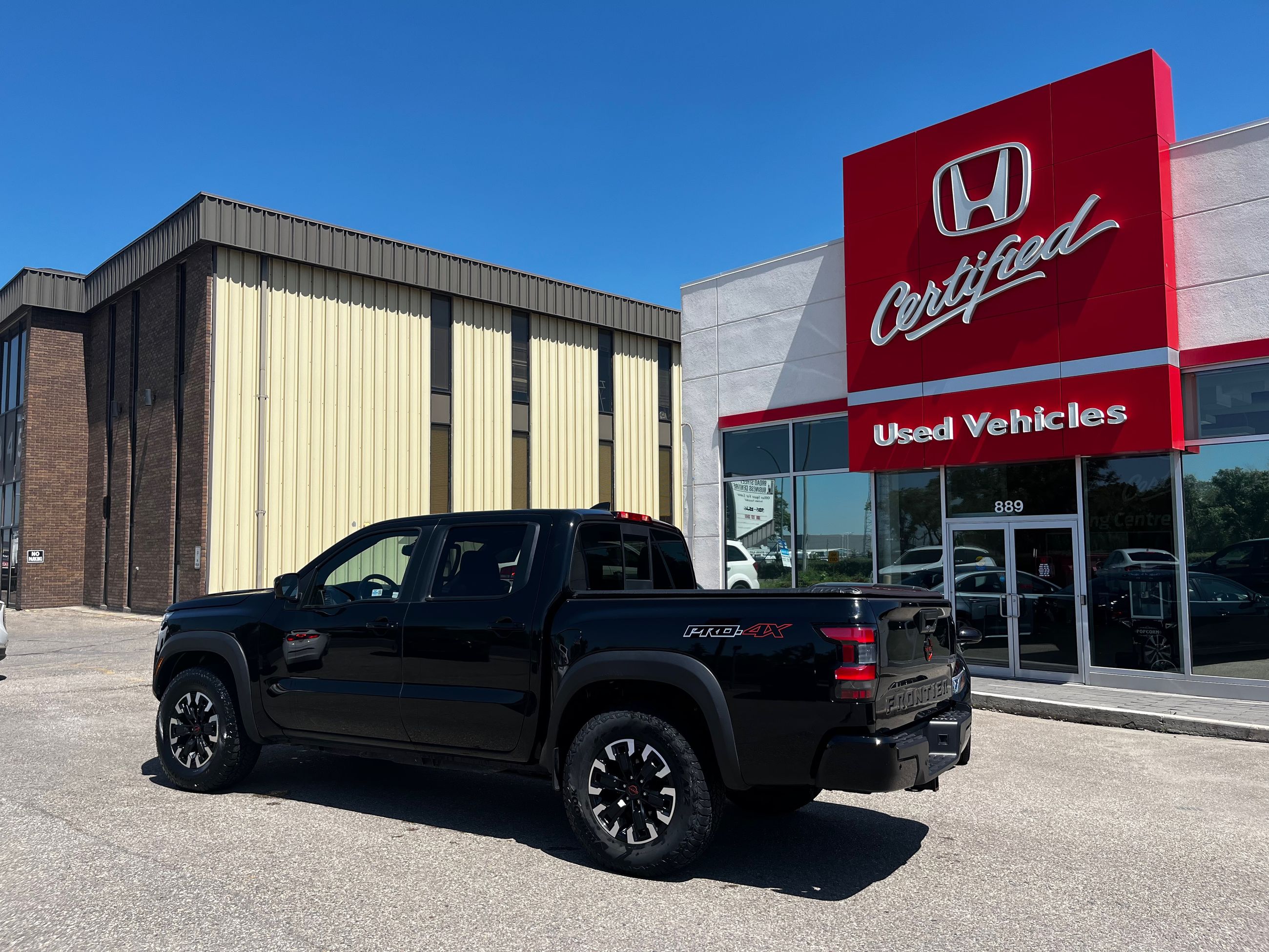 2022 Nissan Frontier