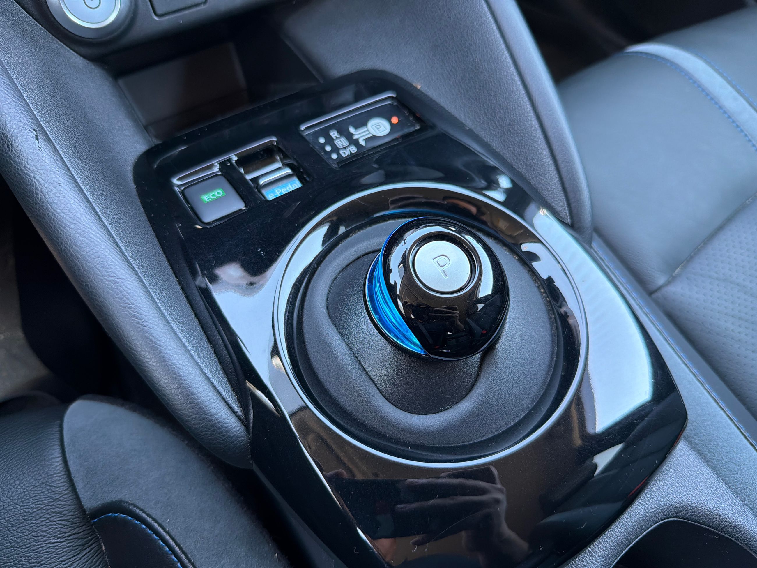 2020  Leaf