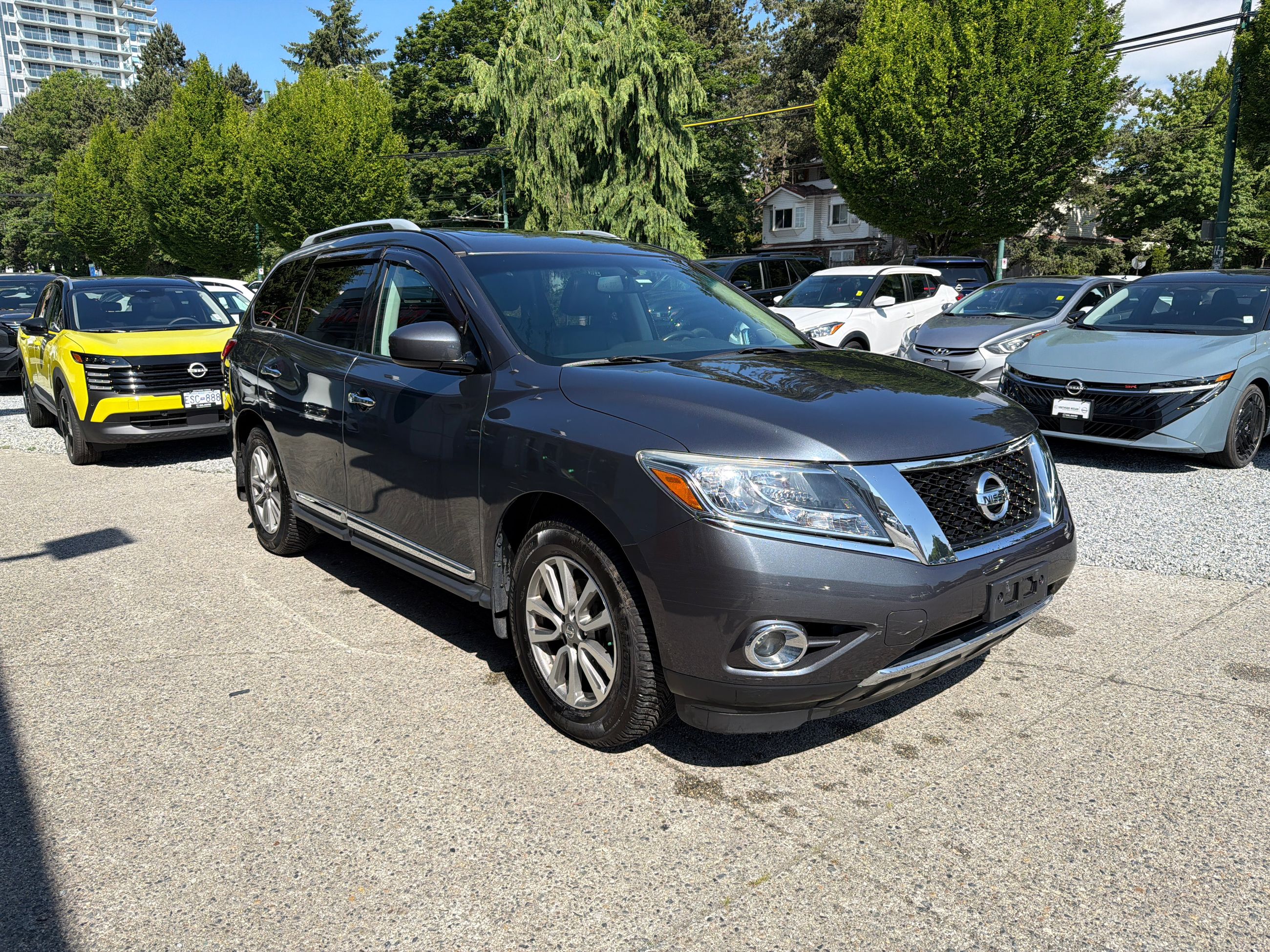 2014  Pathfinder