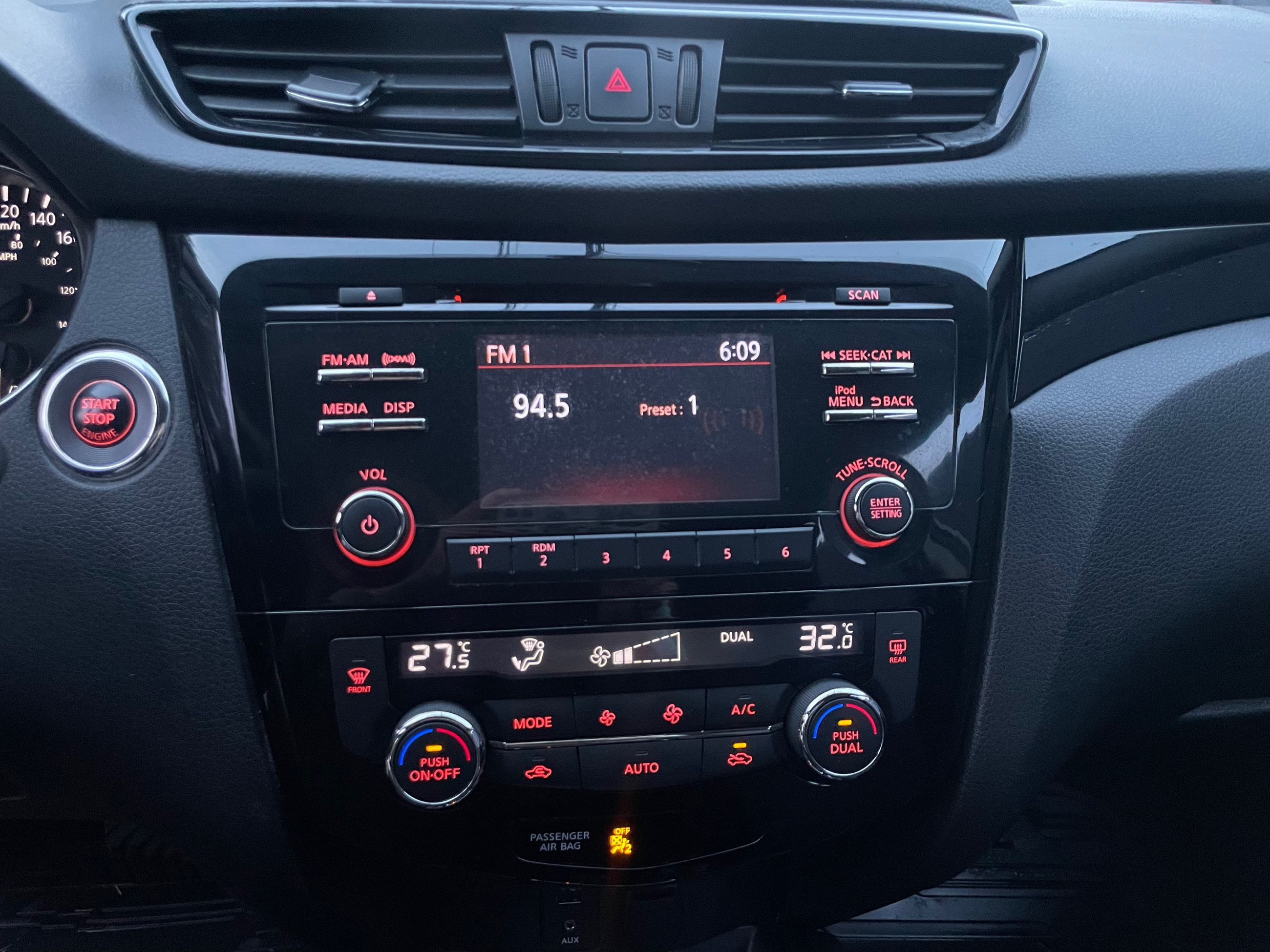 2018  Qashqai