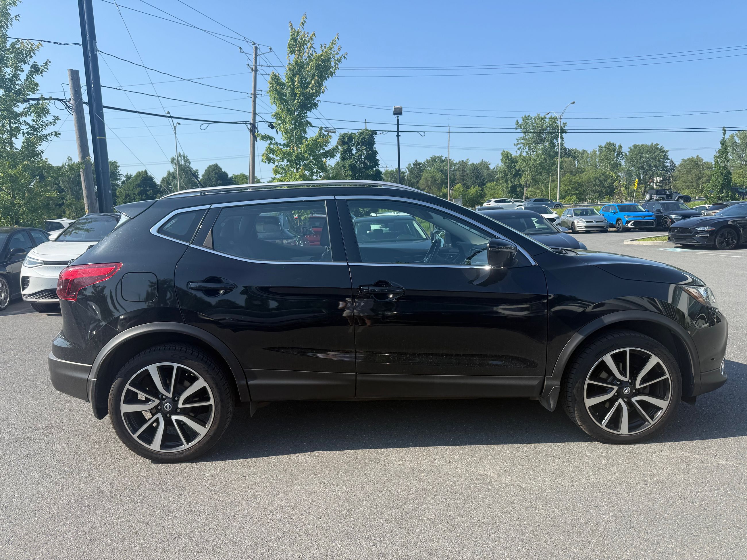 Nissan Rogue Sport  2018 à Saint-Bruno-de-Montarville, Québec