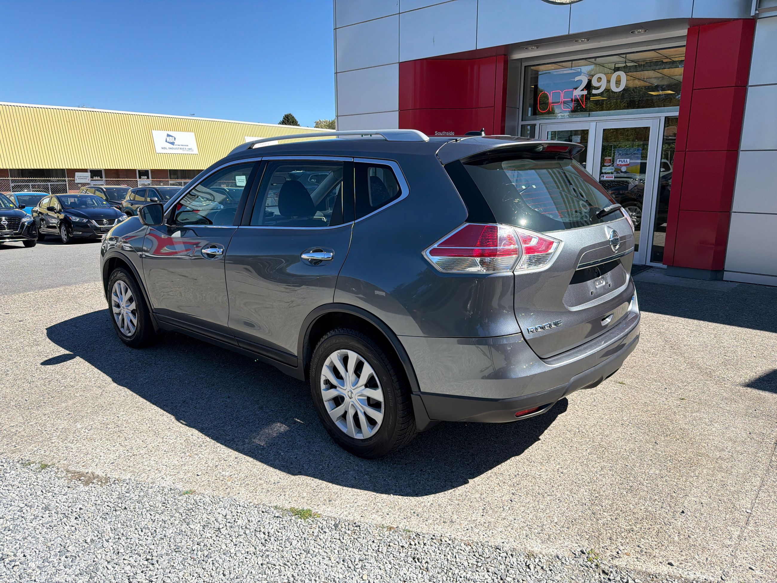 2014  Rogue