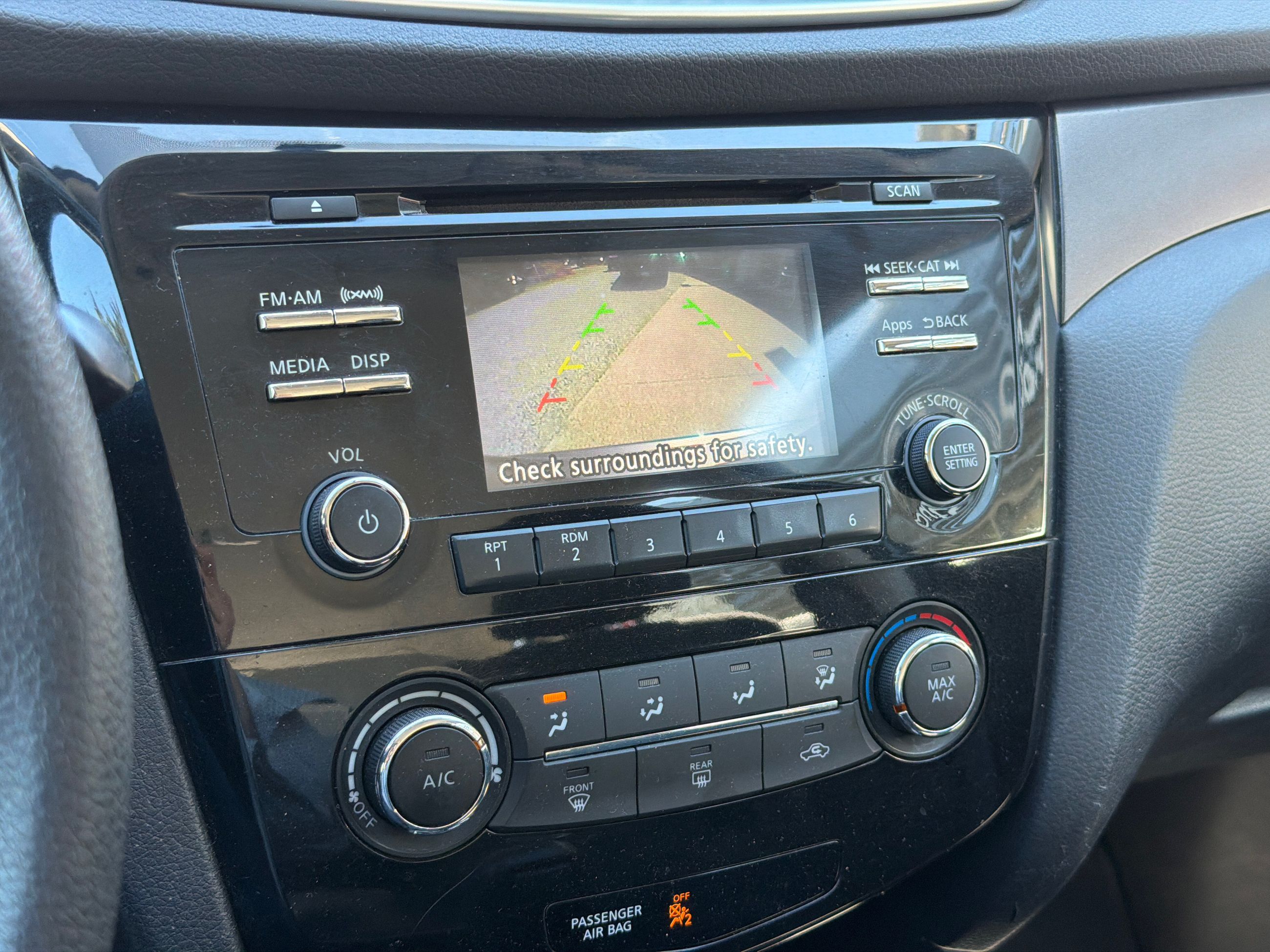 2014  Rogue