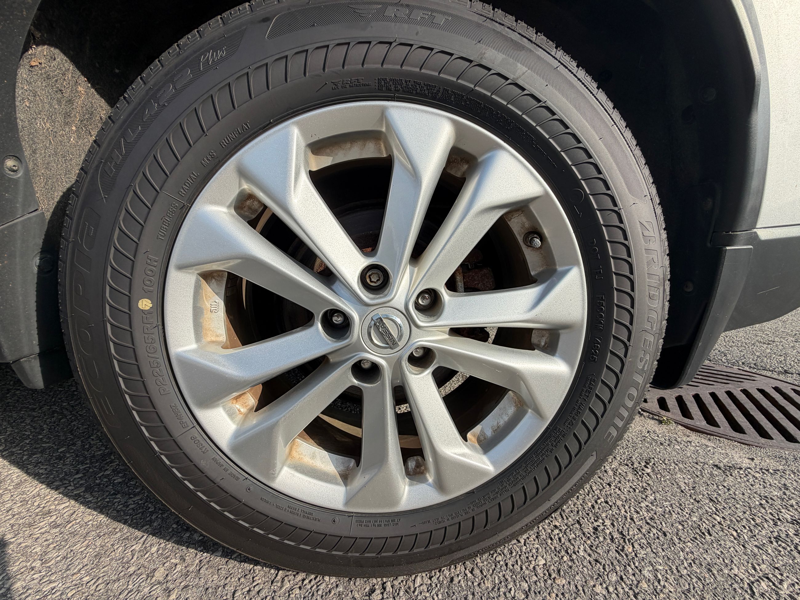 Nissan Rogue  2015
