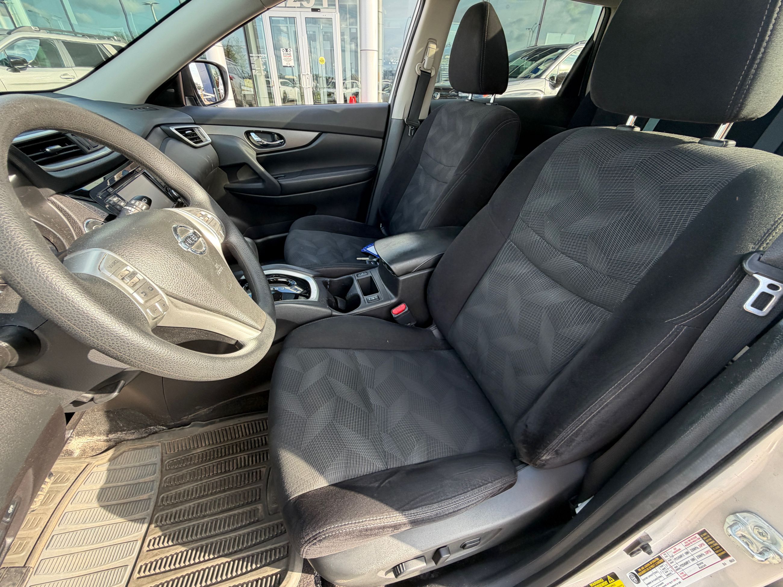 Nissan Rogue  2015