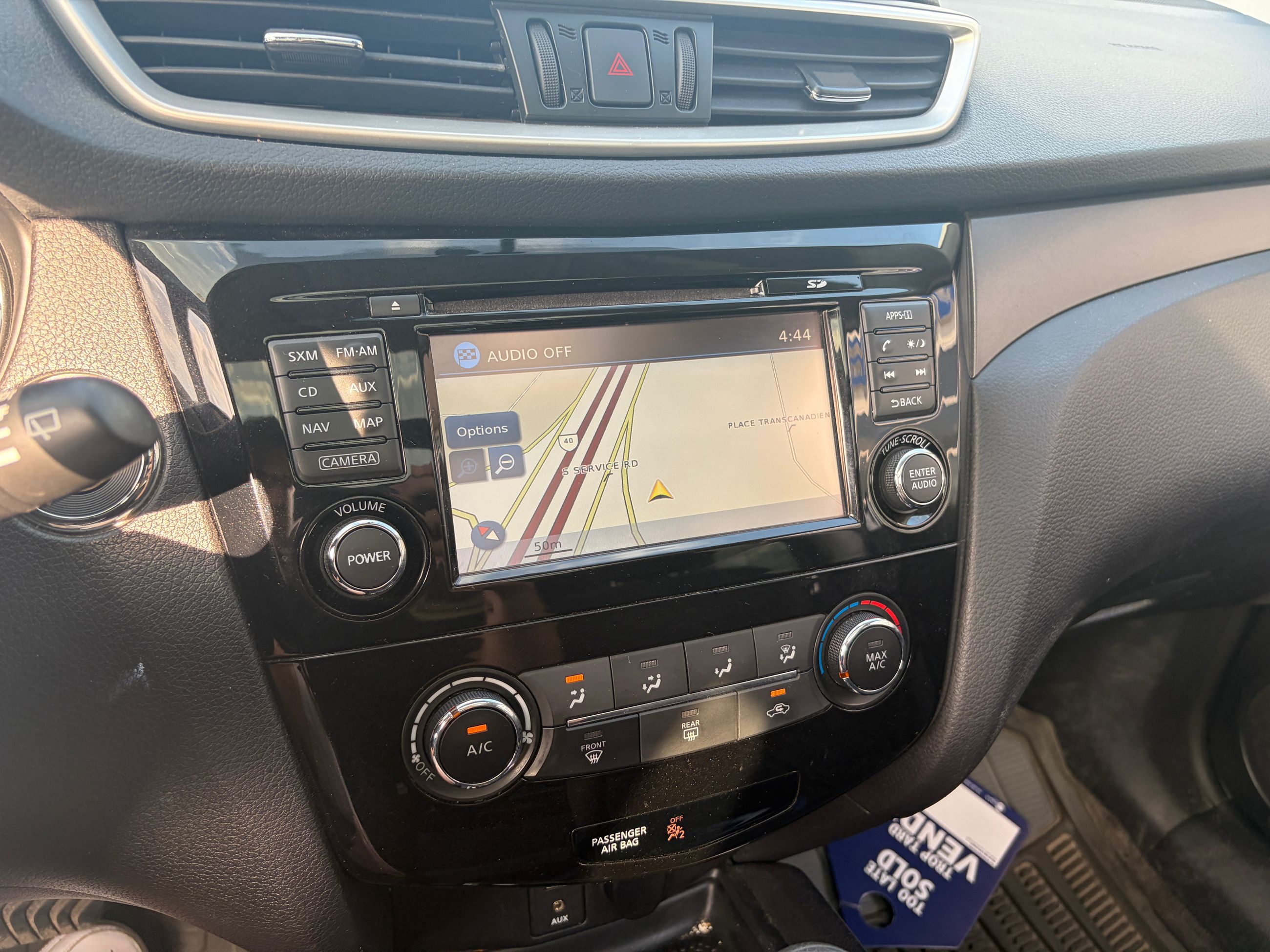 Nissan Rogue  2015