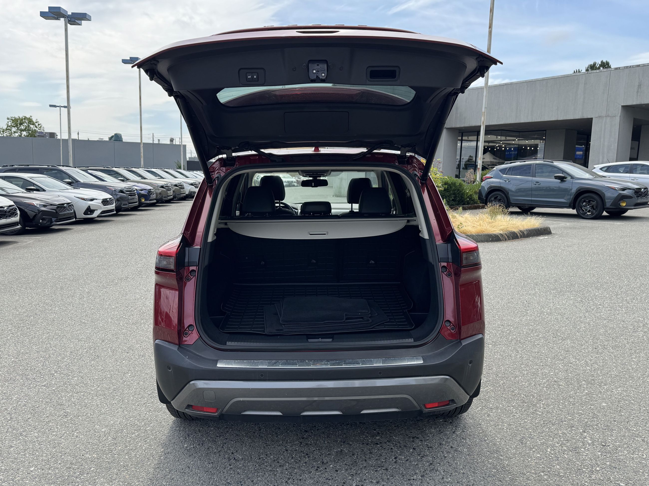 2023 Nissan Rogue in Vancouver, British Columbia