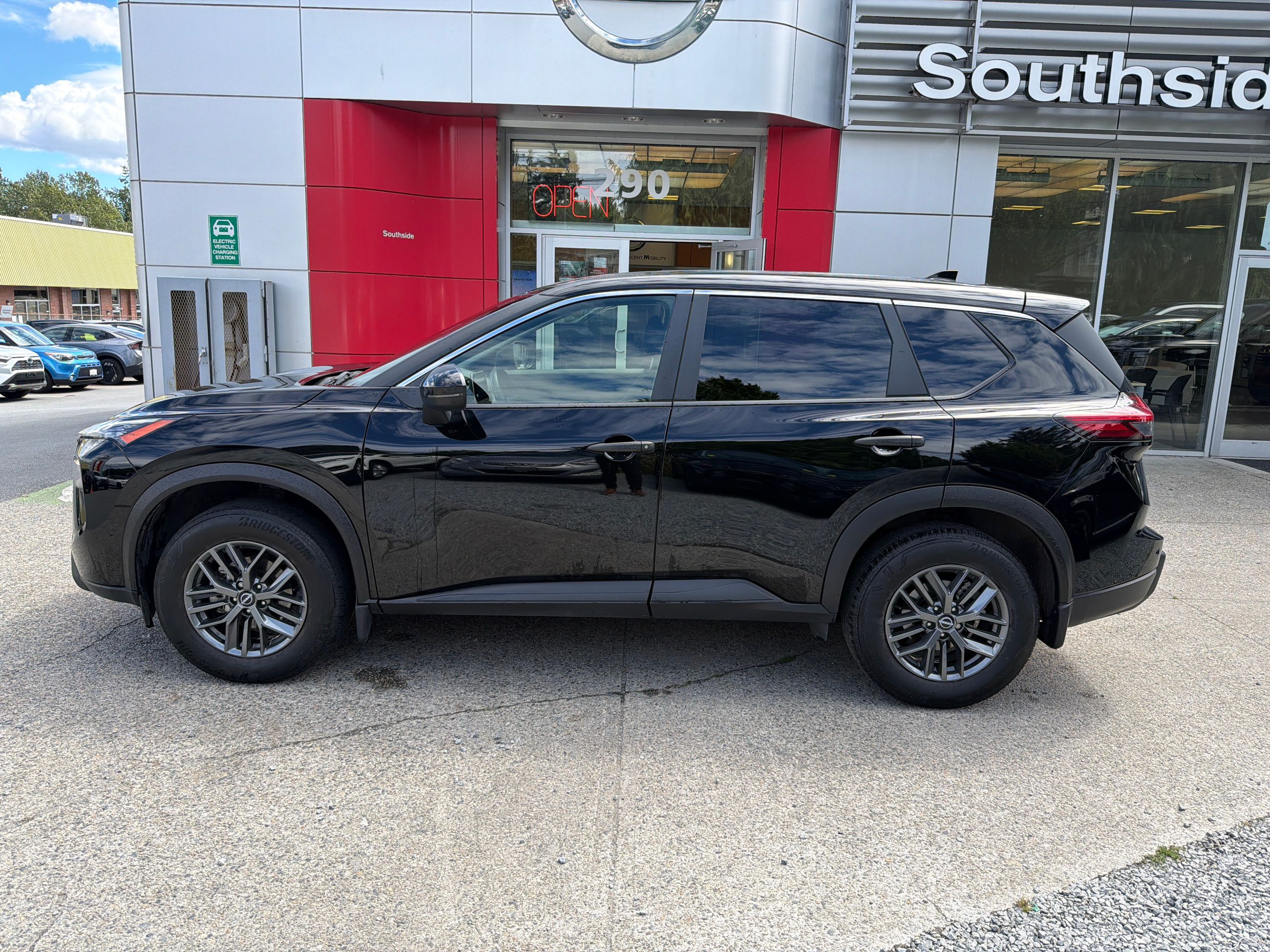2024 Nissan Rogue in Vancouver, British Columbia