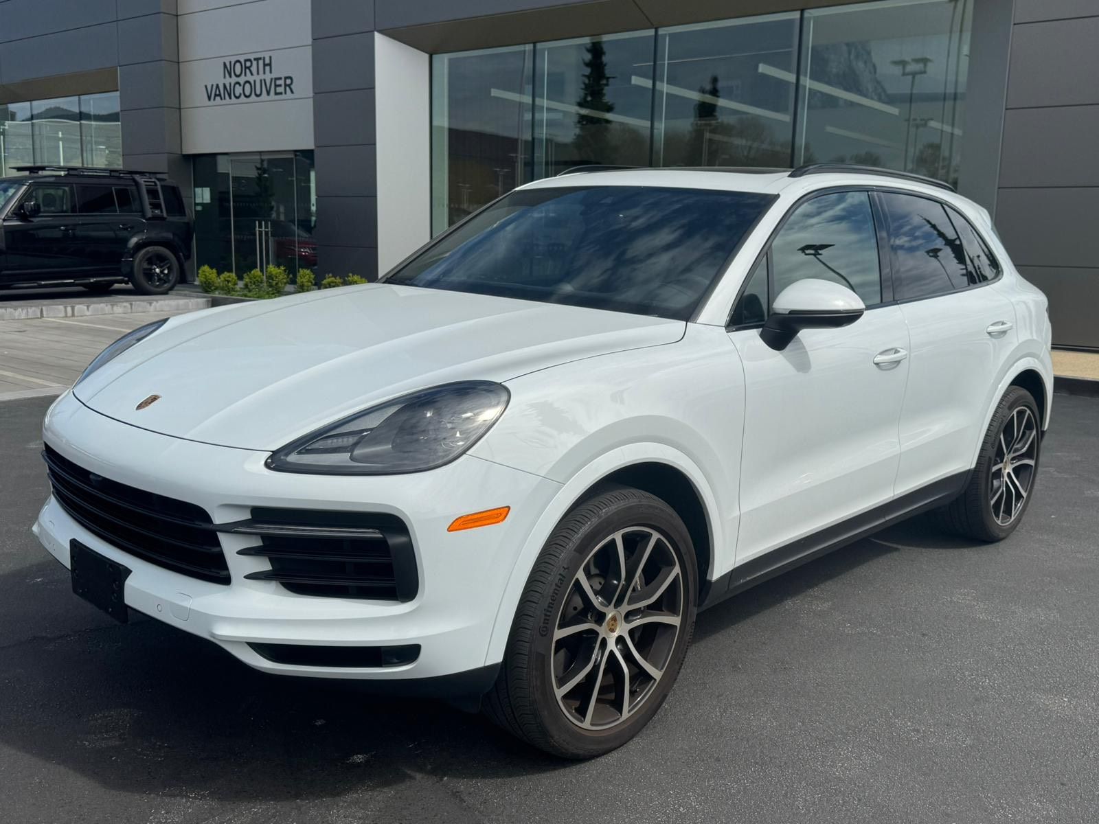 2023  Cayenne
