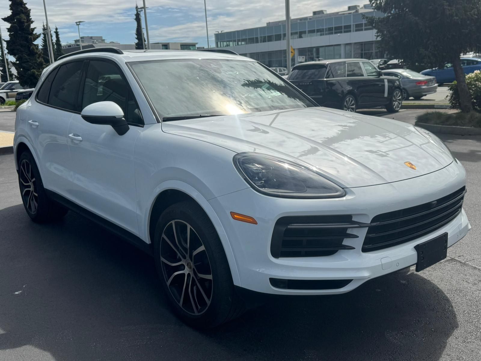 2023  Cayenne