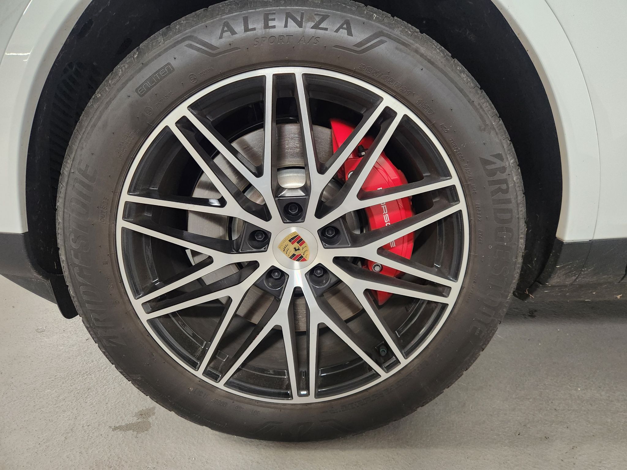 2024 Porsche Cayenne